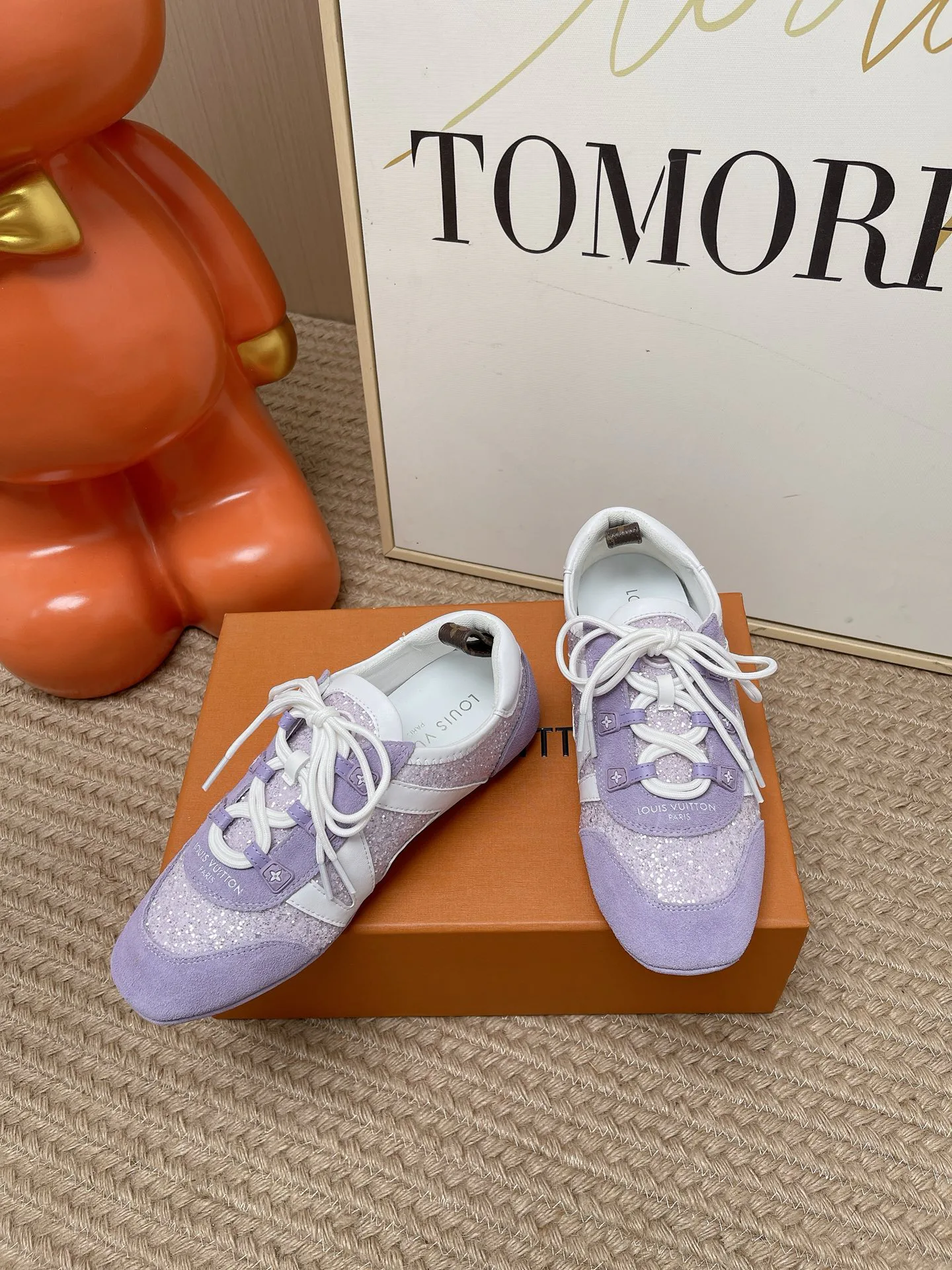 Кроссовки Женские Louis Vuitton 17571641