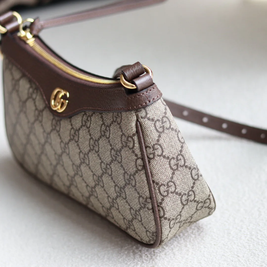 Классические Сумки Женские Gucci 11601495