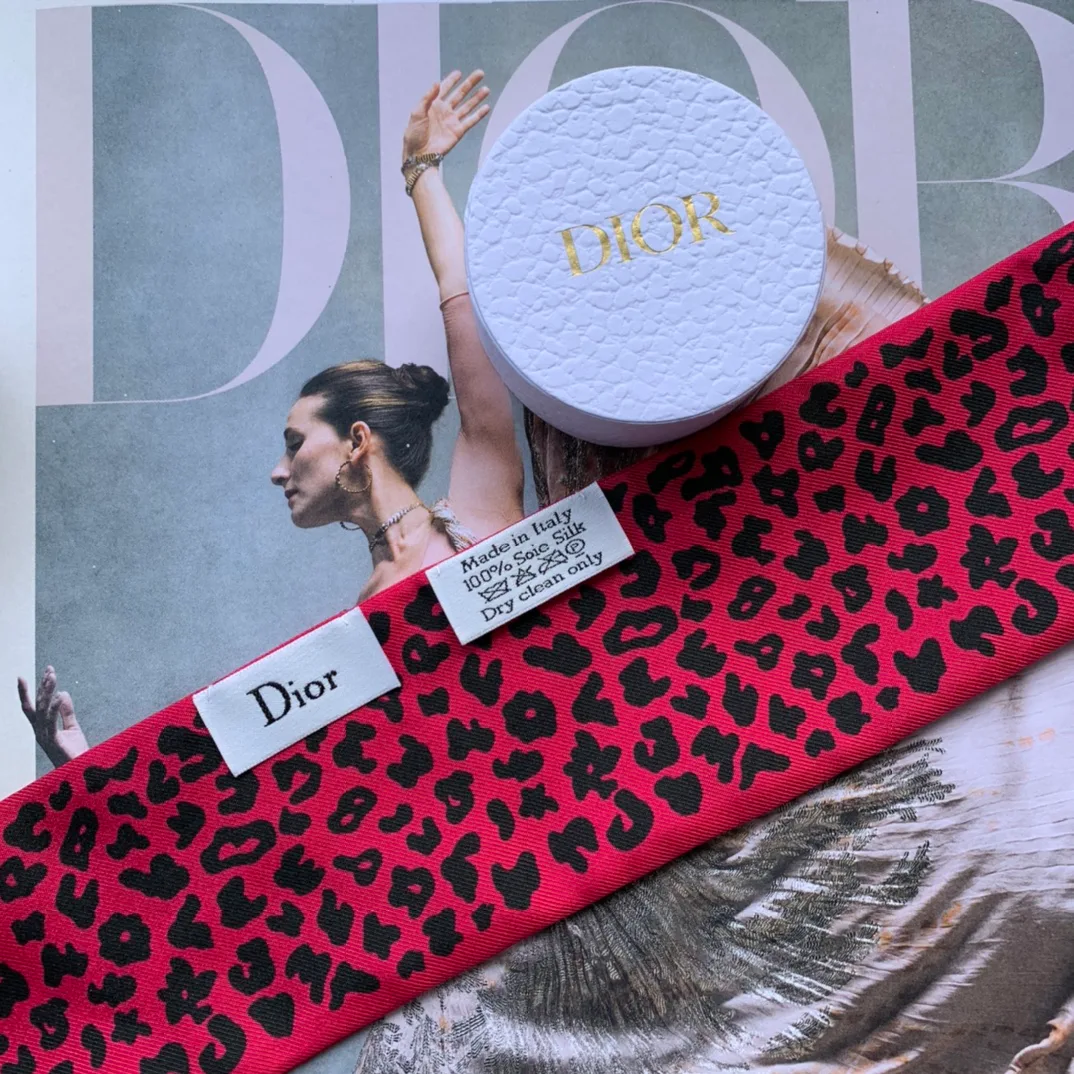 Платки Christian Dior 17992737