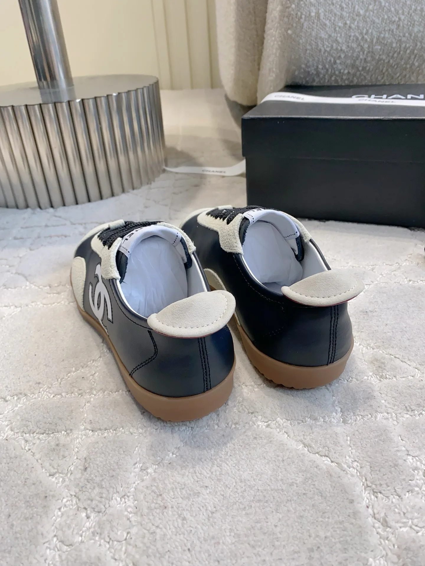 Кроссовки Женские Chanel 18003952