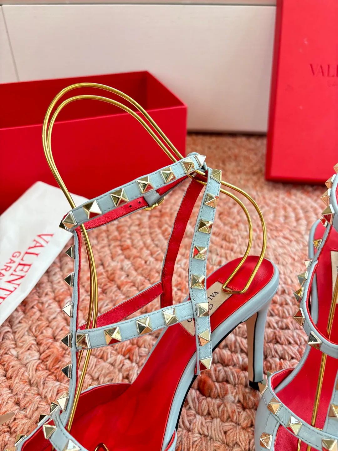 Босоножки Женские Valentino 11479961