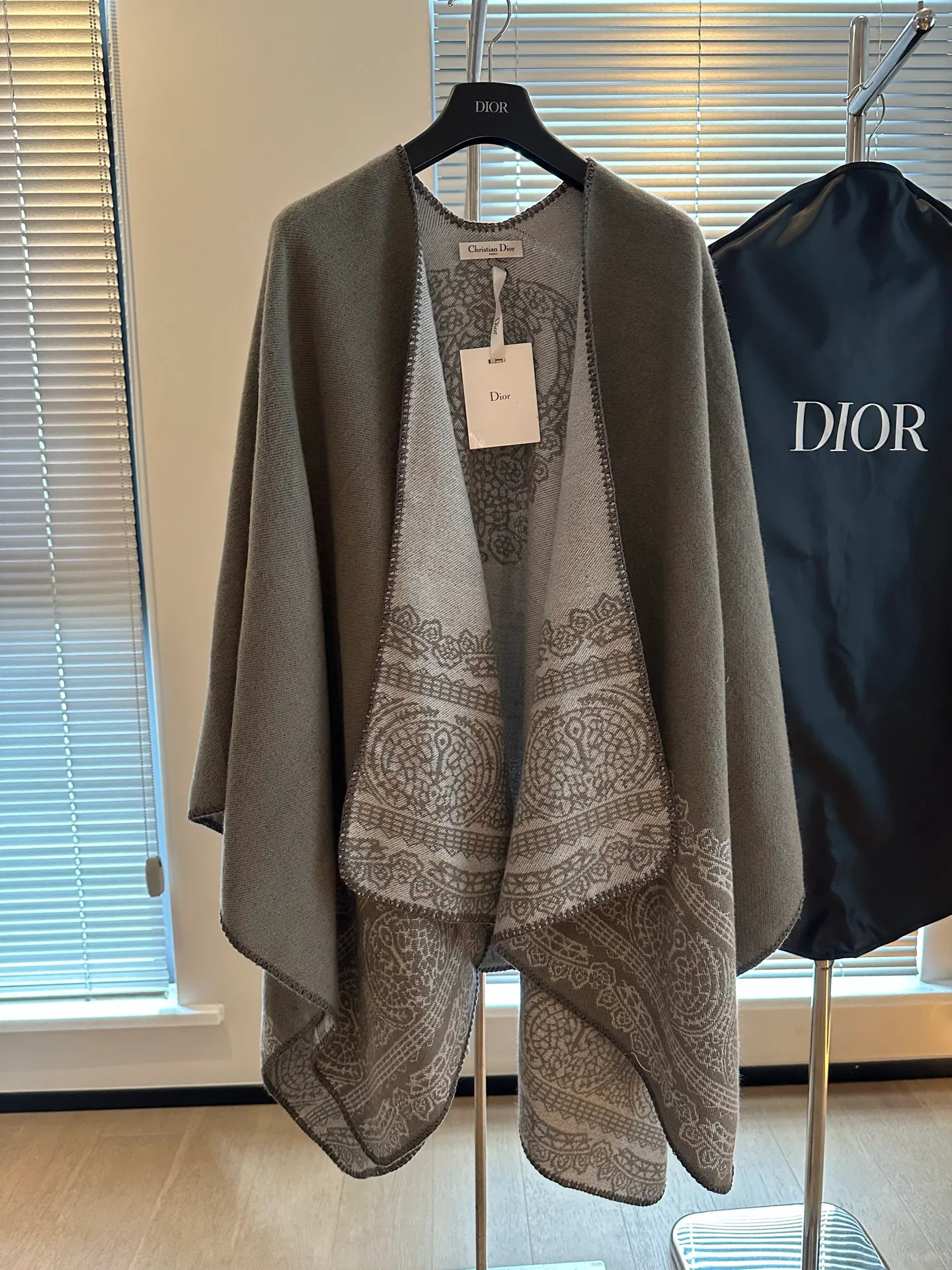 Пальто Женские Christian Dior 5051181