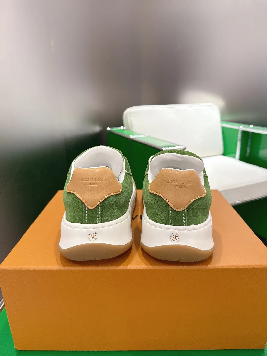 Кроссовки Женские Louis Vuitton 356983