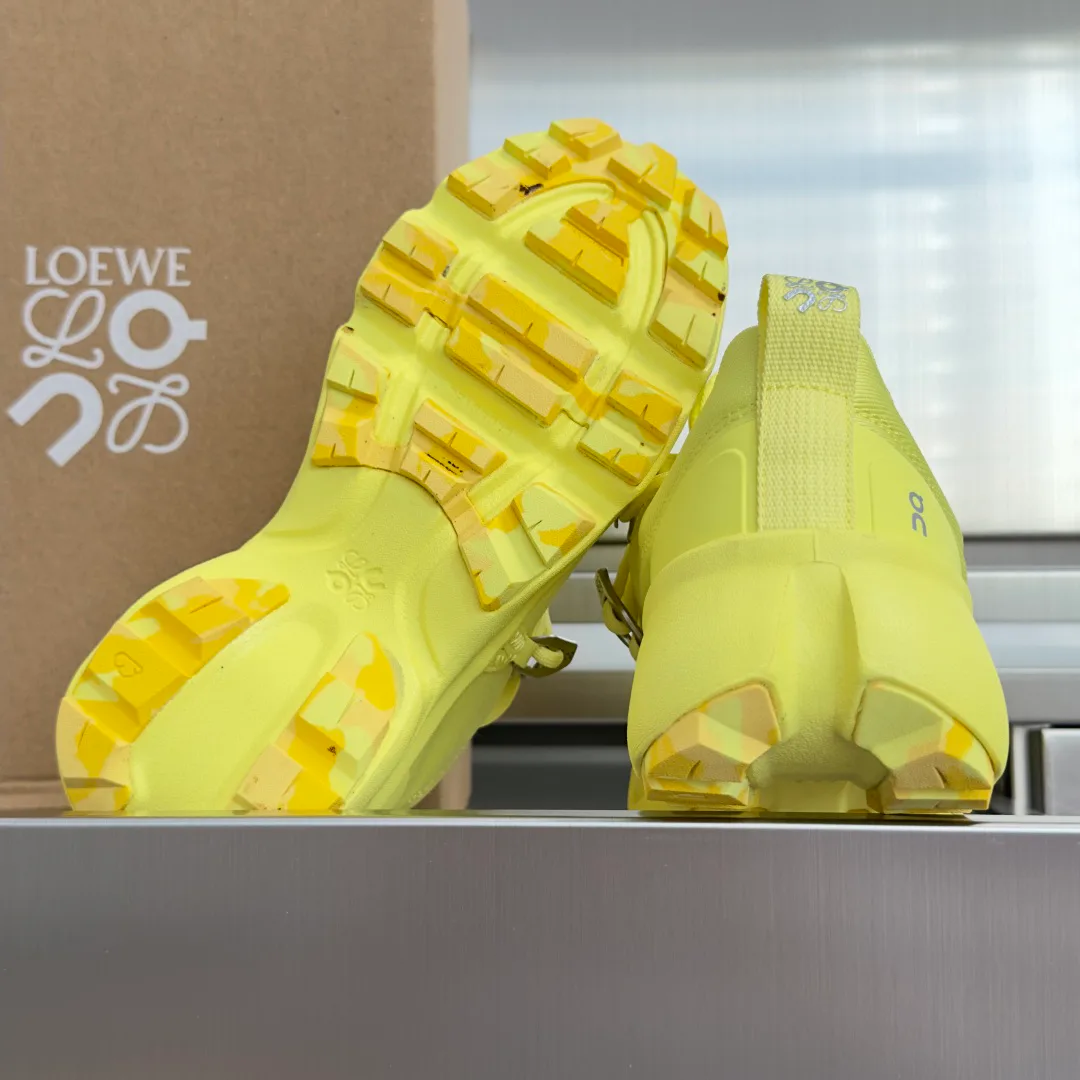 Кроссовки Женские Loewe 18311509