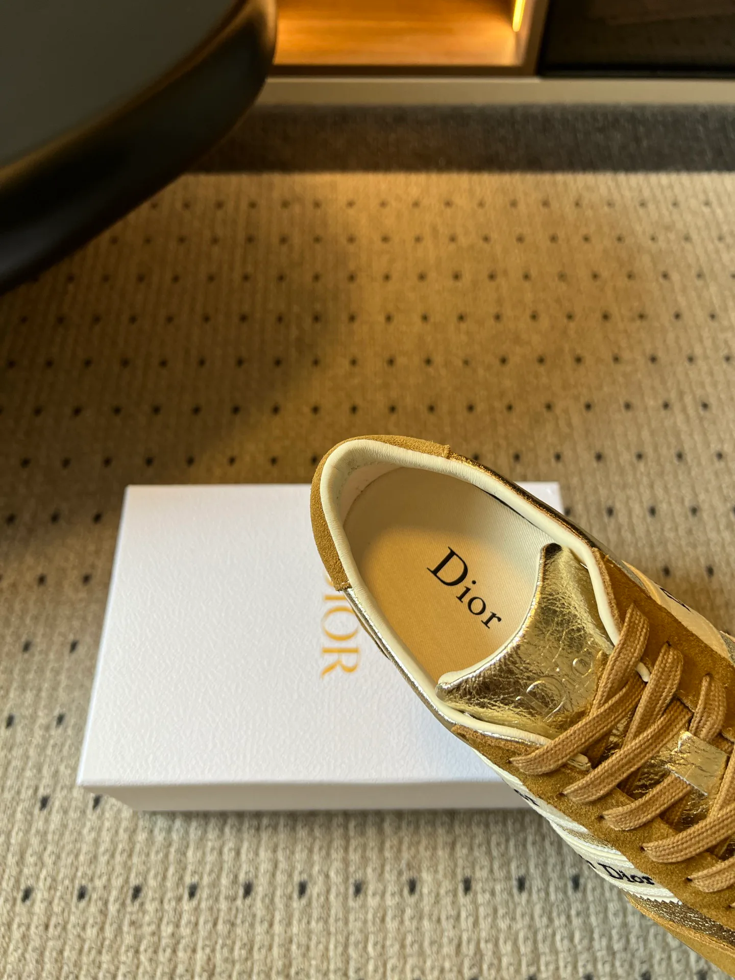 Кроссовки Женские Christian Dior 18034691