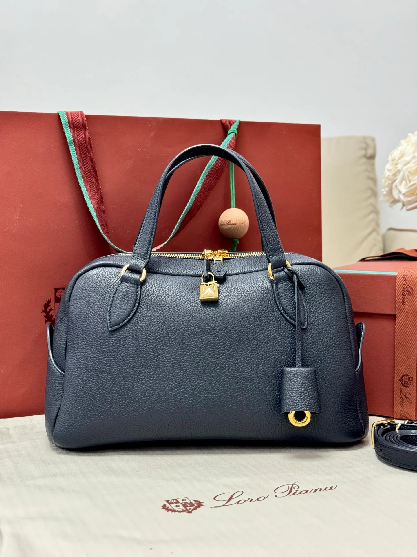 Классические Сумки Женские Loro Piana 11472683