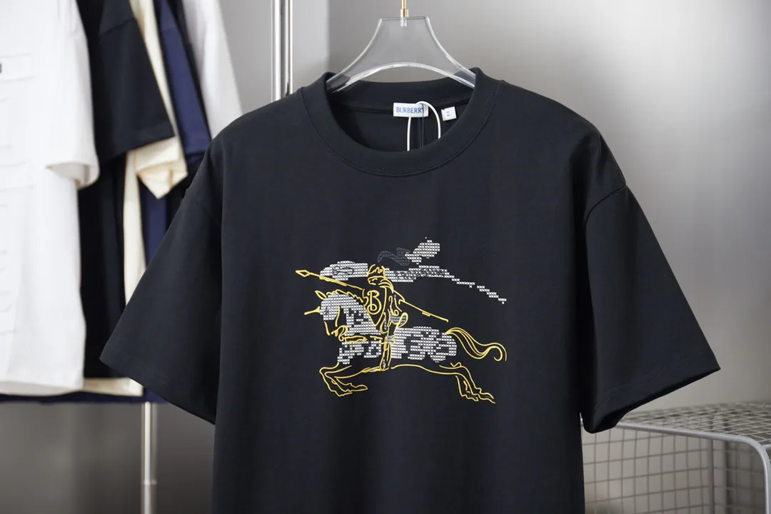 Футболки Женские Burberry 10937923