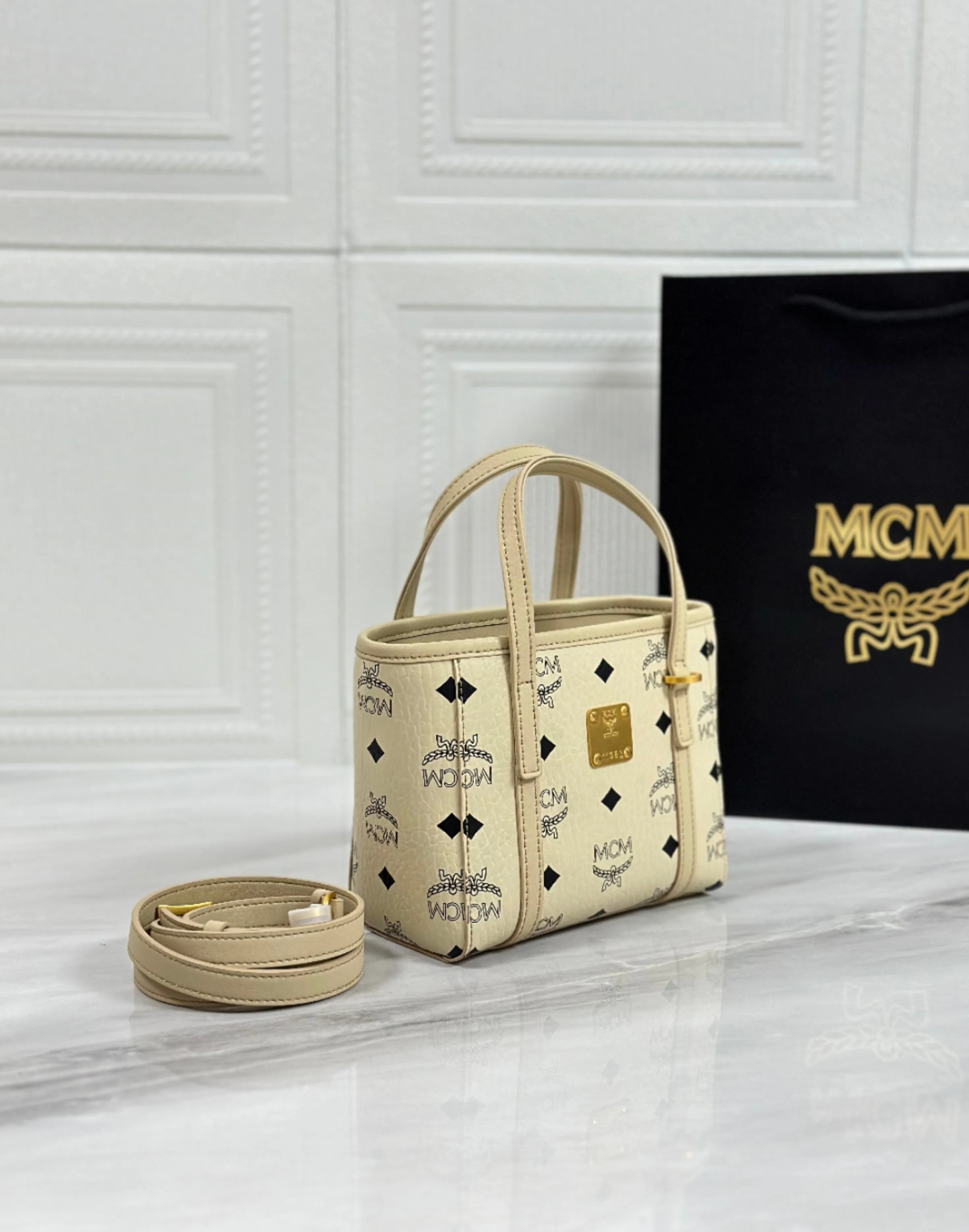 Сумки На Ремне Женские Mcm 397919