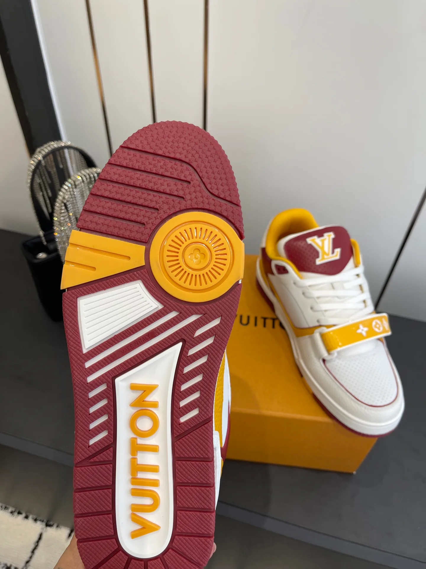 Кроссовки Женские Louis Vuitton 247265