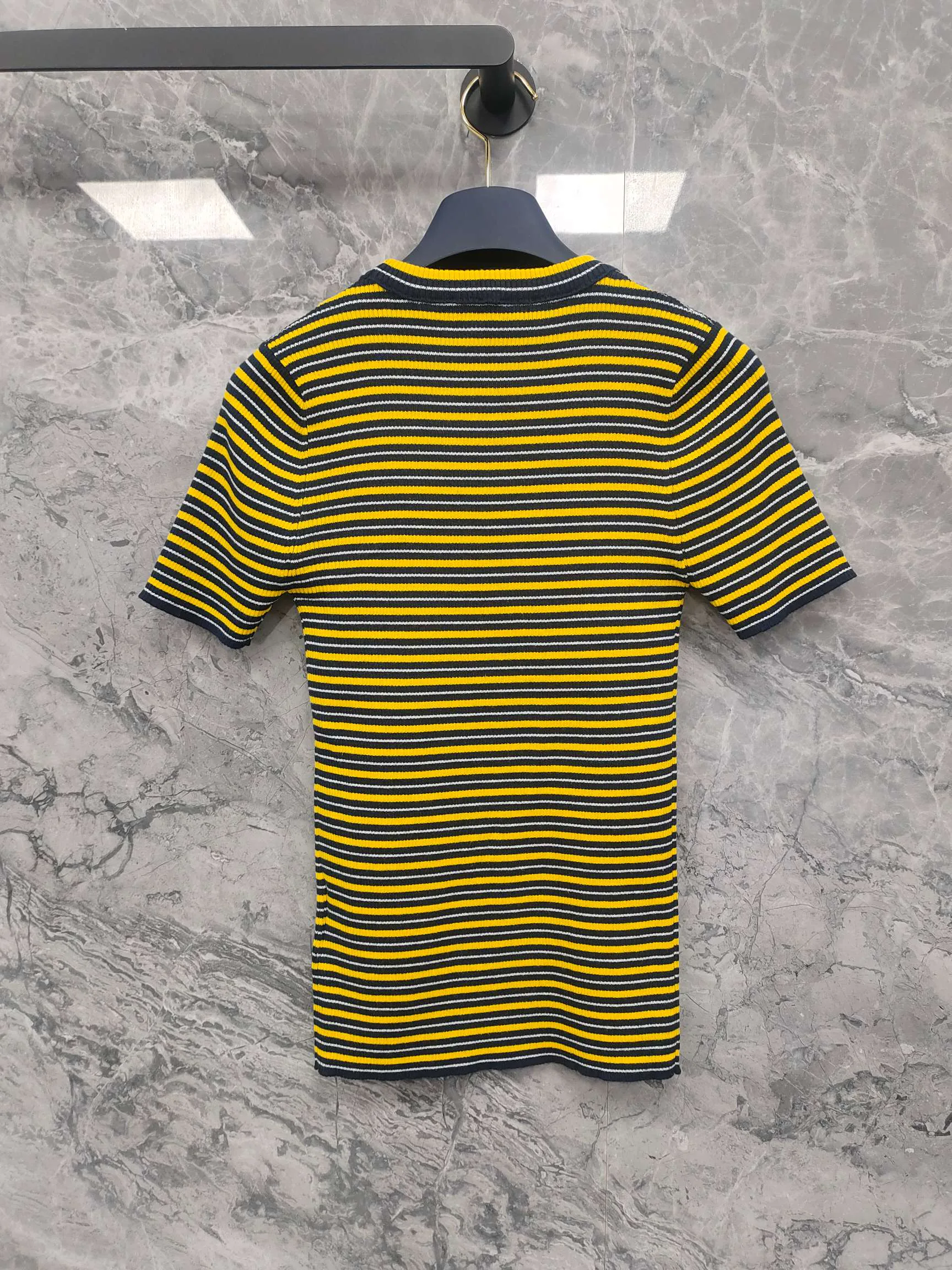 Футболки Женские Prada 11550308