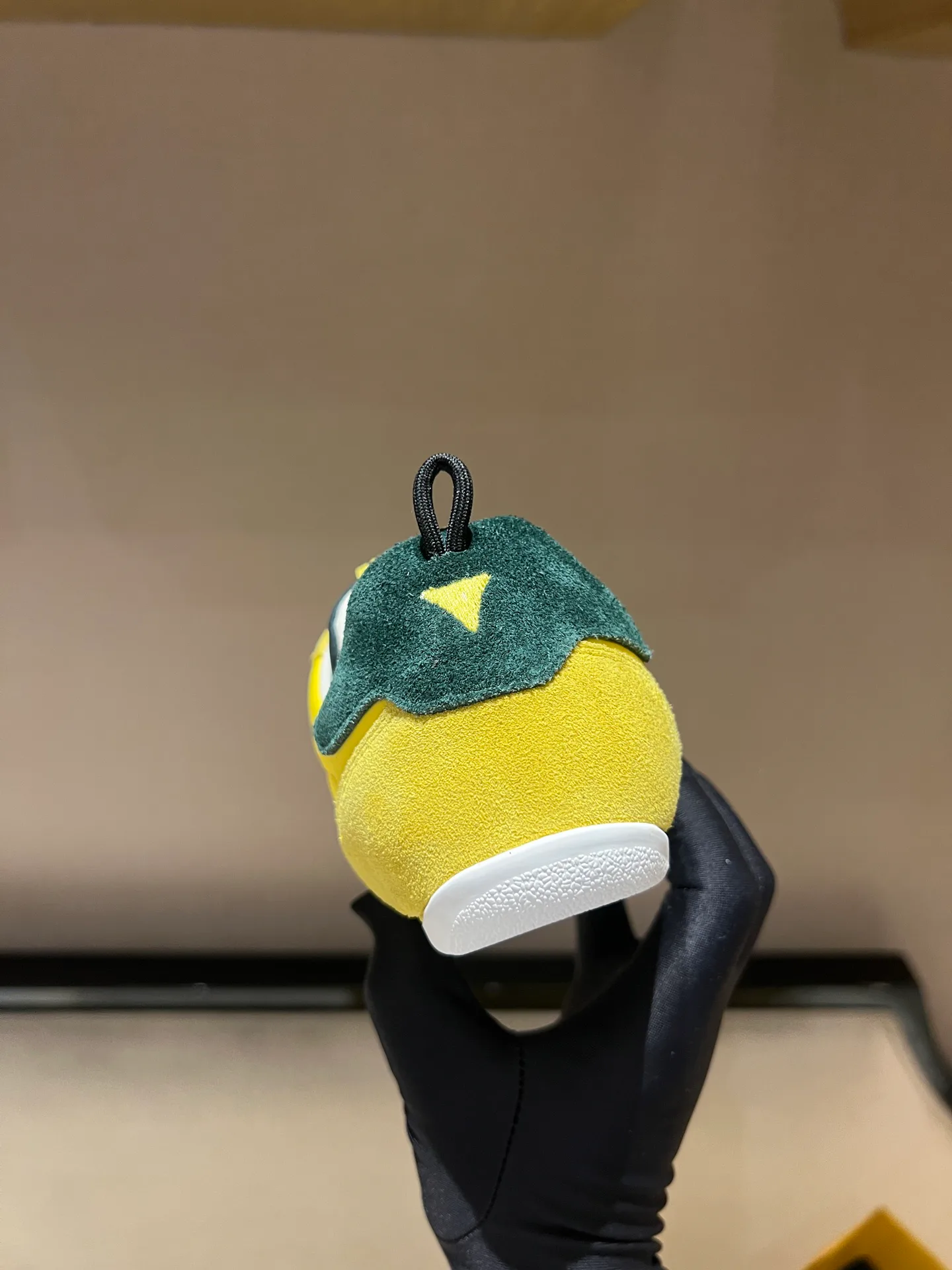 Кроссовки Женские Fendi 18278640