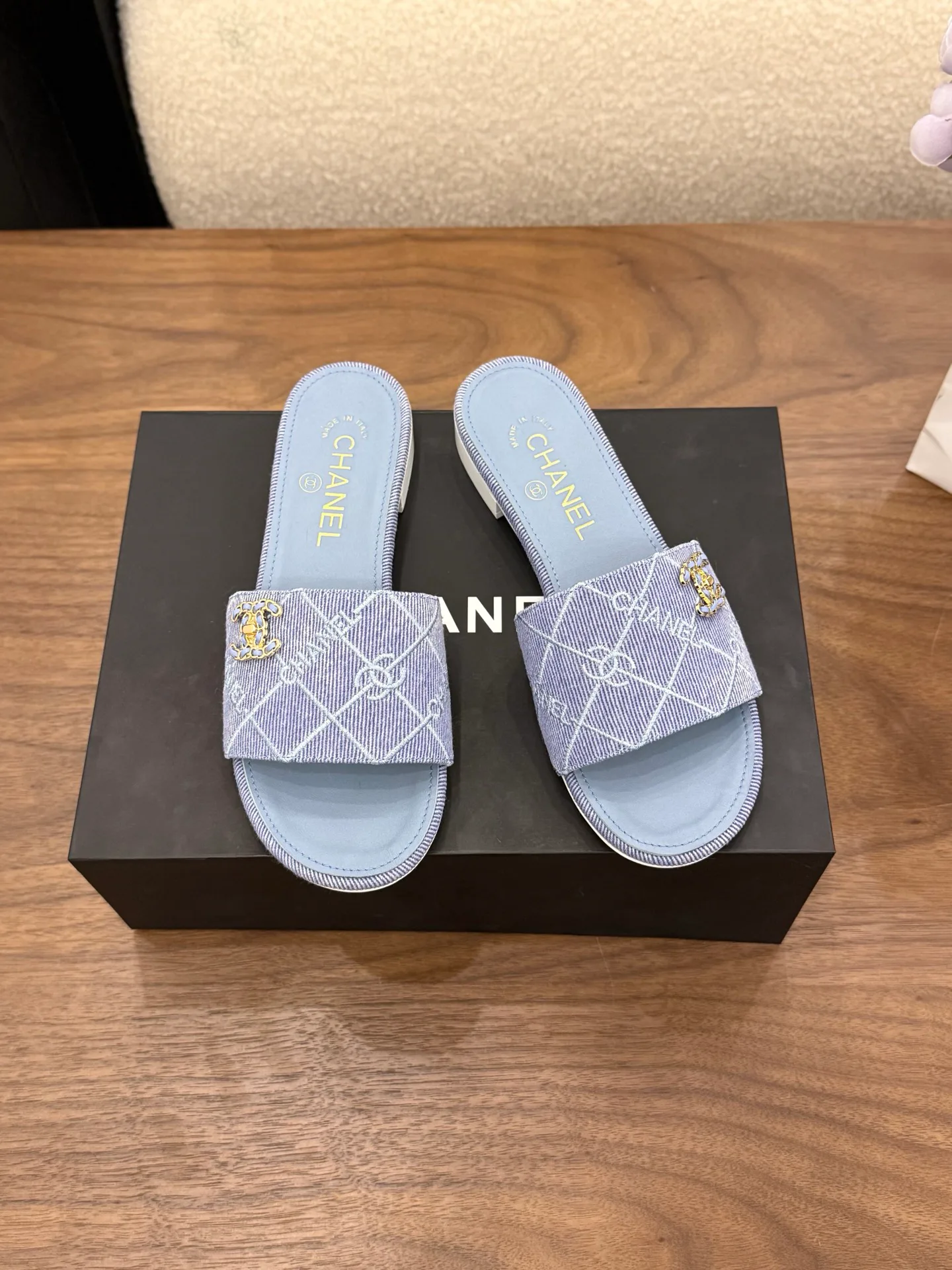 Сандалии Женские Chanel 11559220