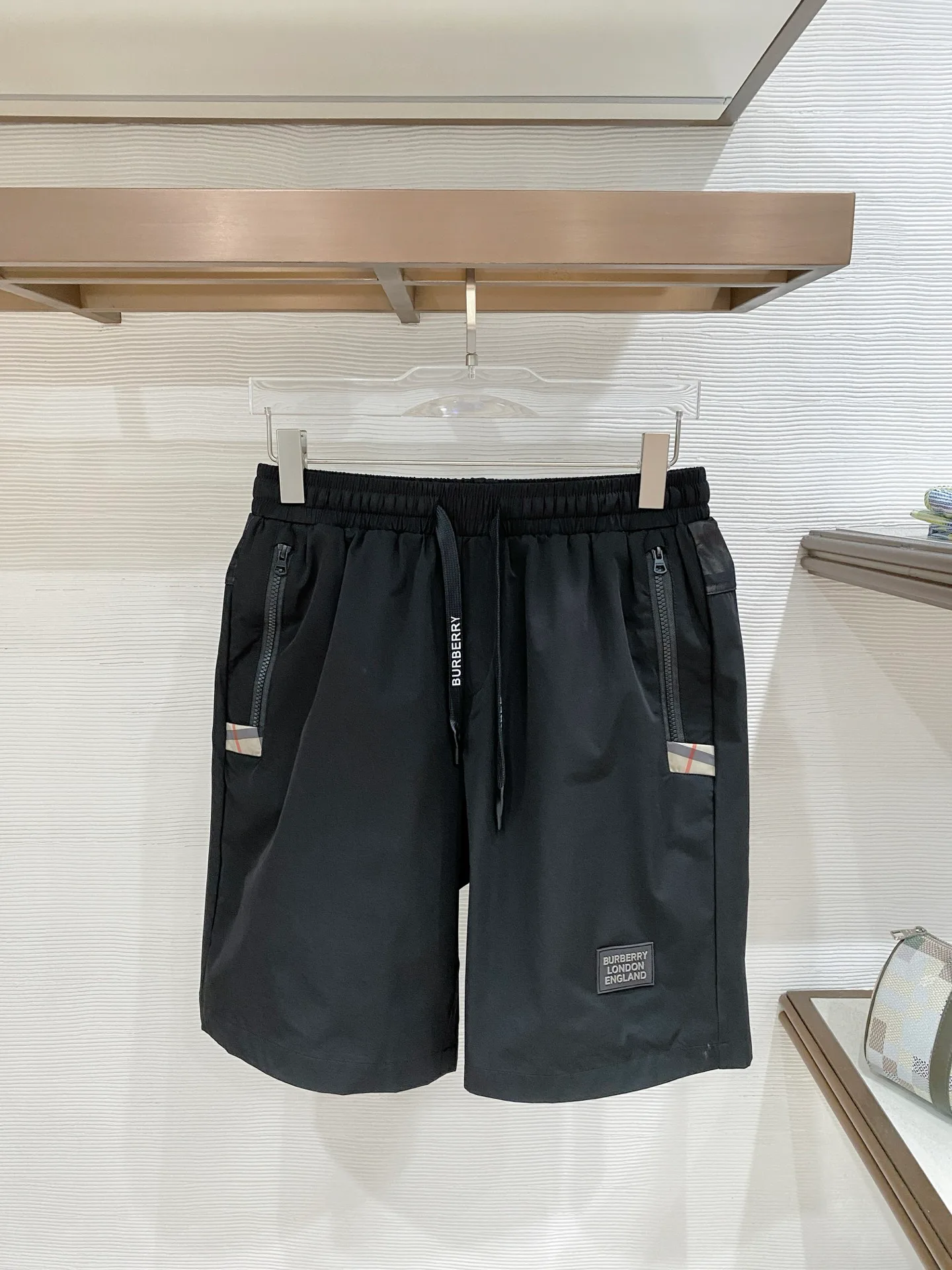 Шорты Мужские Burberry 14580037