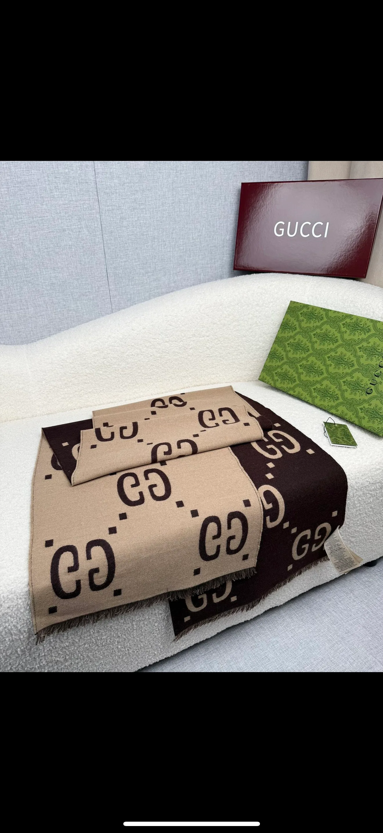 Шарфы Gucci 18675836