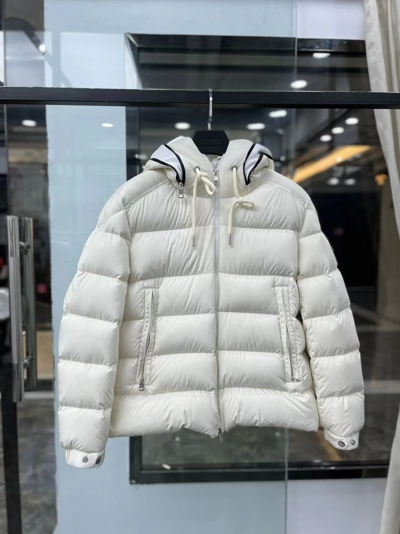 Куртки И Пуховики Женские Moncler 19775156