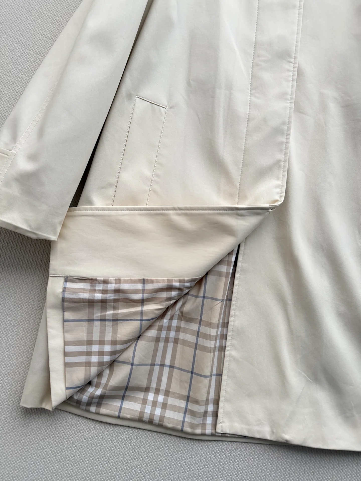 Тренчи Женские Burberry 18858563