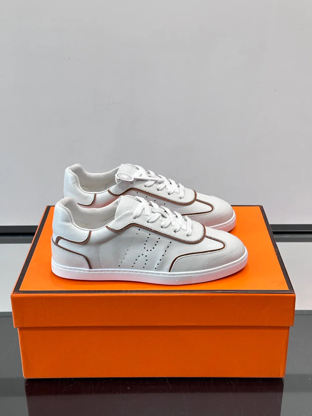 Кроссовки Женские Hermes 18102930
