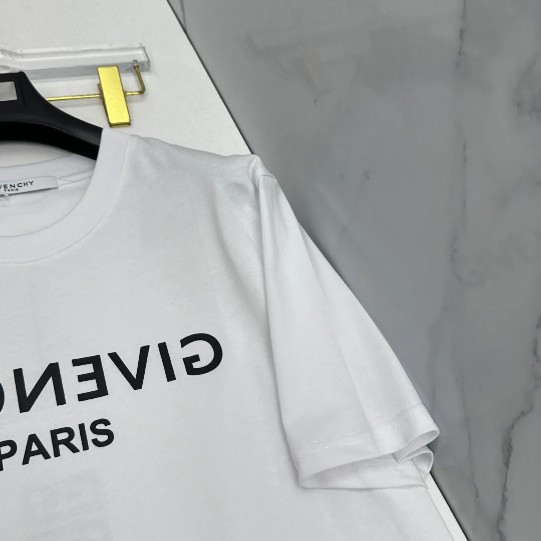 Футболки Женские Givenchy 13118854