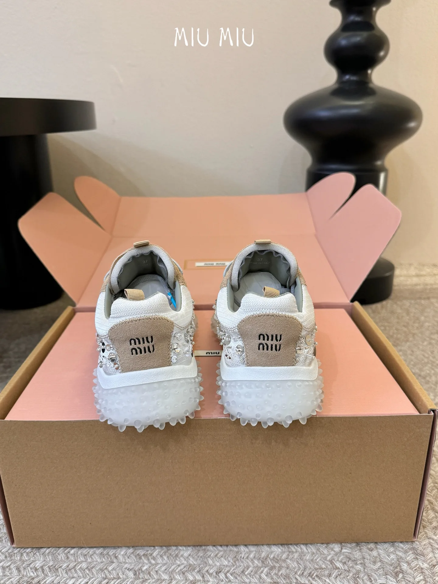 Кроссовки Женские Miu Miu 17066894