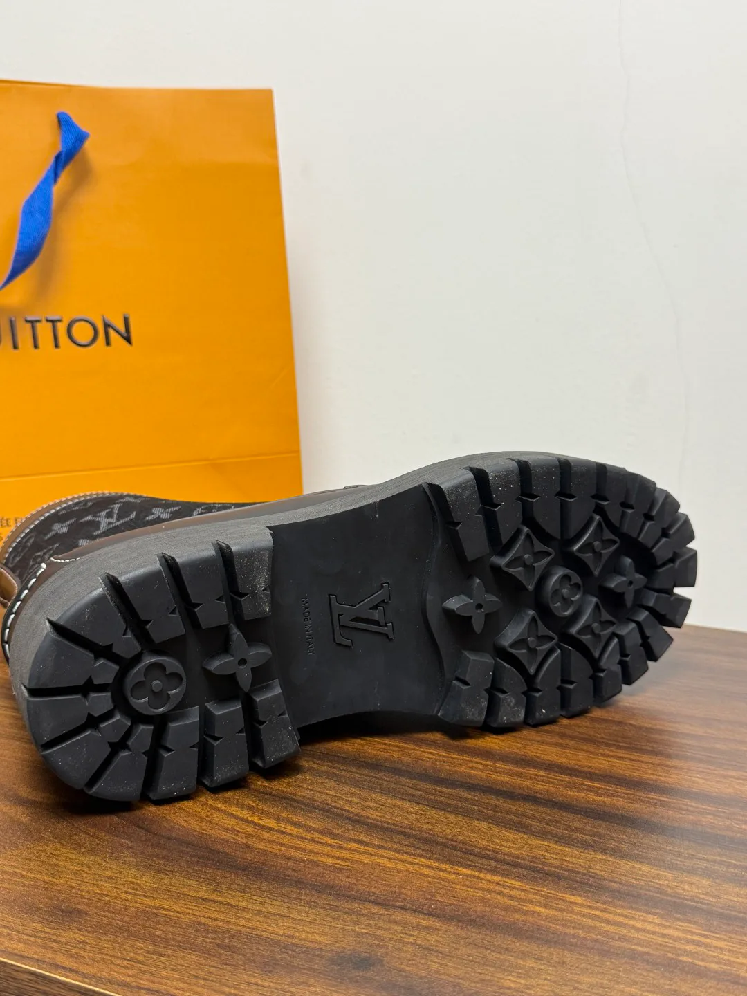 Ботинки Мужские Louis Vuitton 19423323