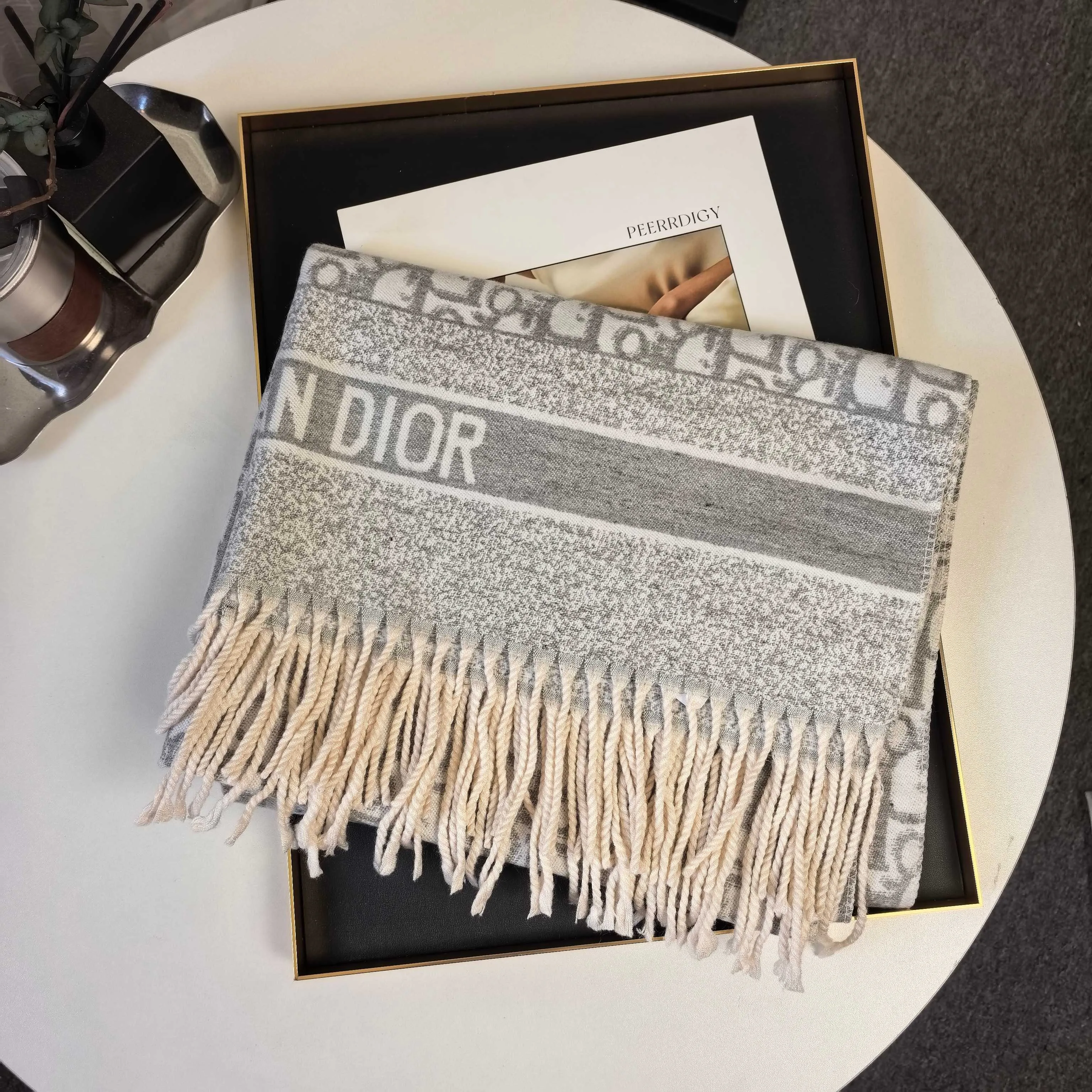 Шарфы Christian Dior 18104861