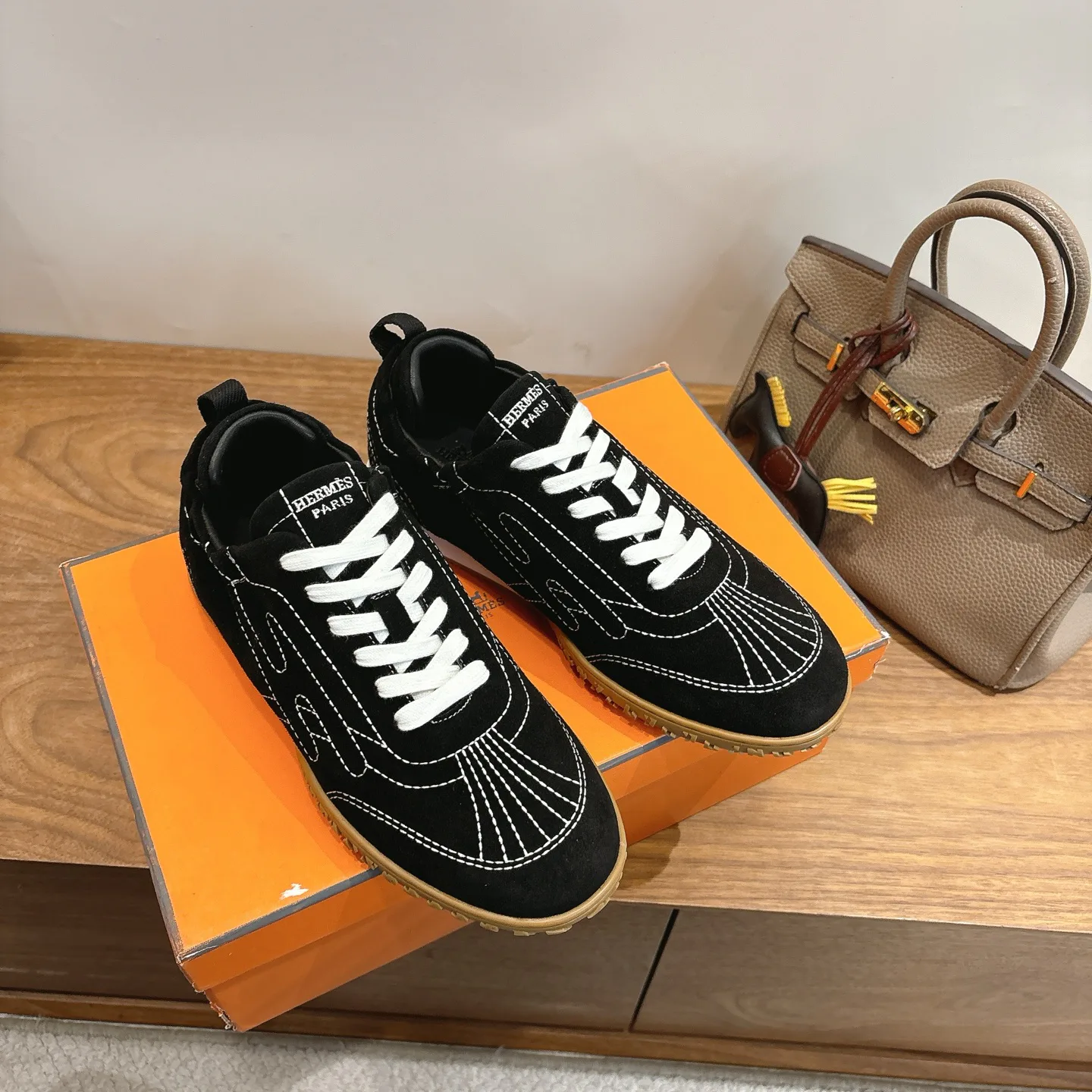 Кроссовки Женские Hermes 11891957