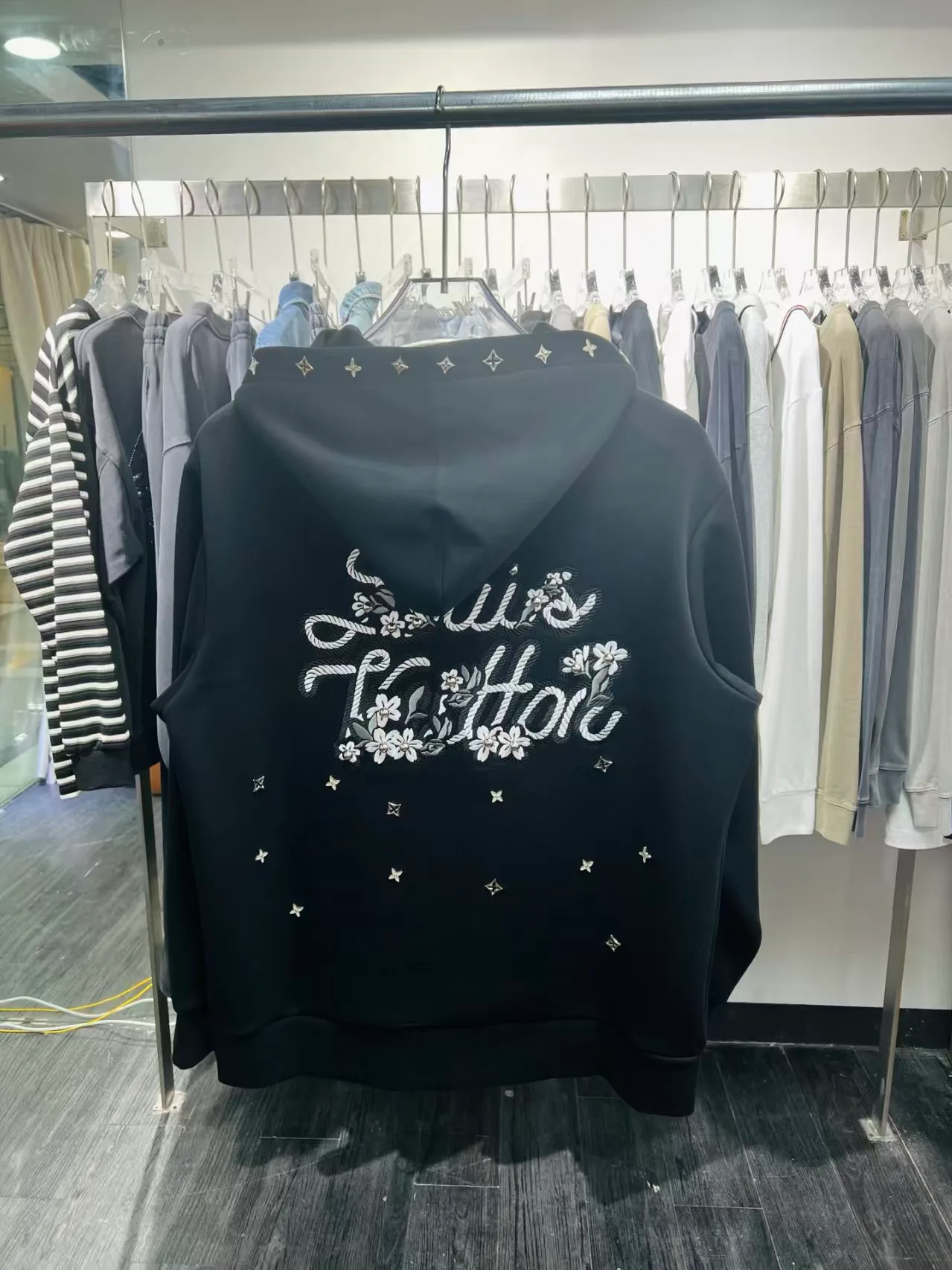 Куртки И Пуховики Мужские Louis Vuitton 1858497