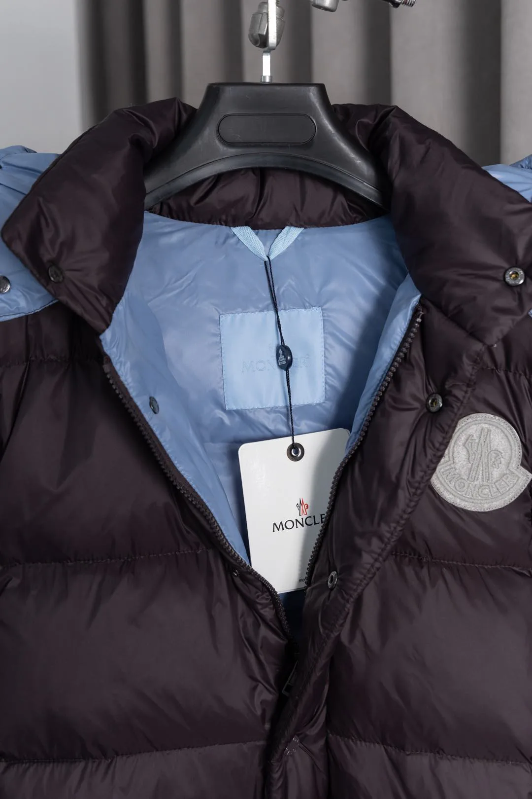 Куртки И Пуховики Женские Moncler 6378575