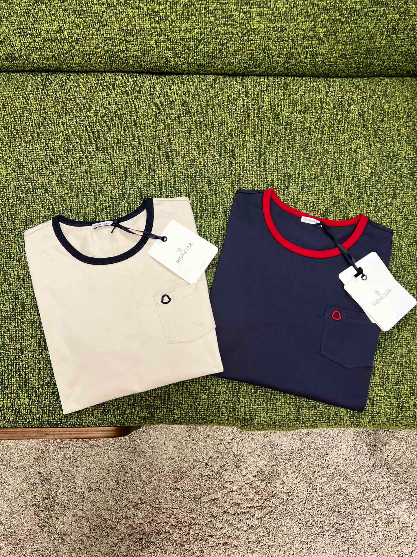 Футболки Женские Moncler 2254405