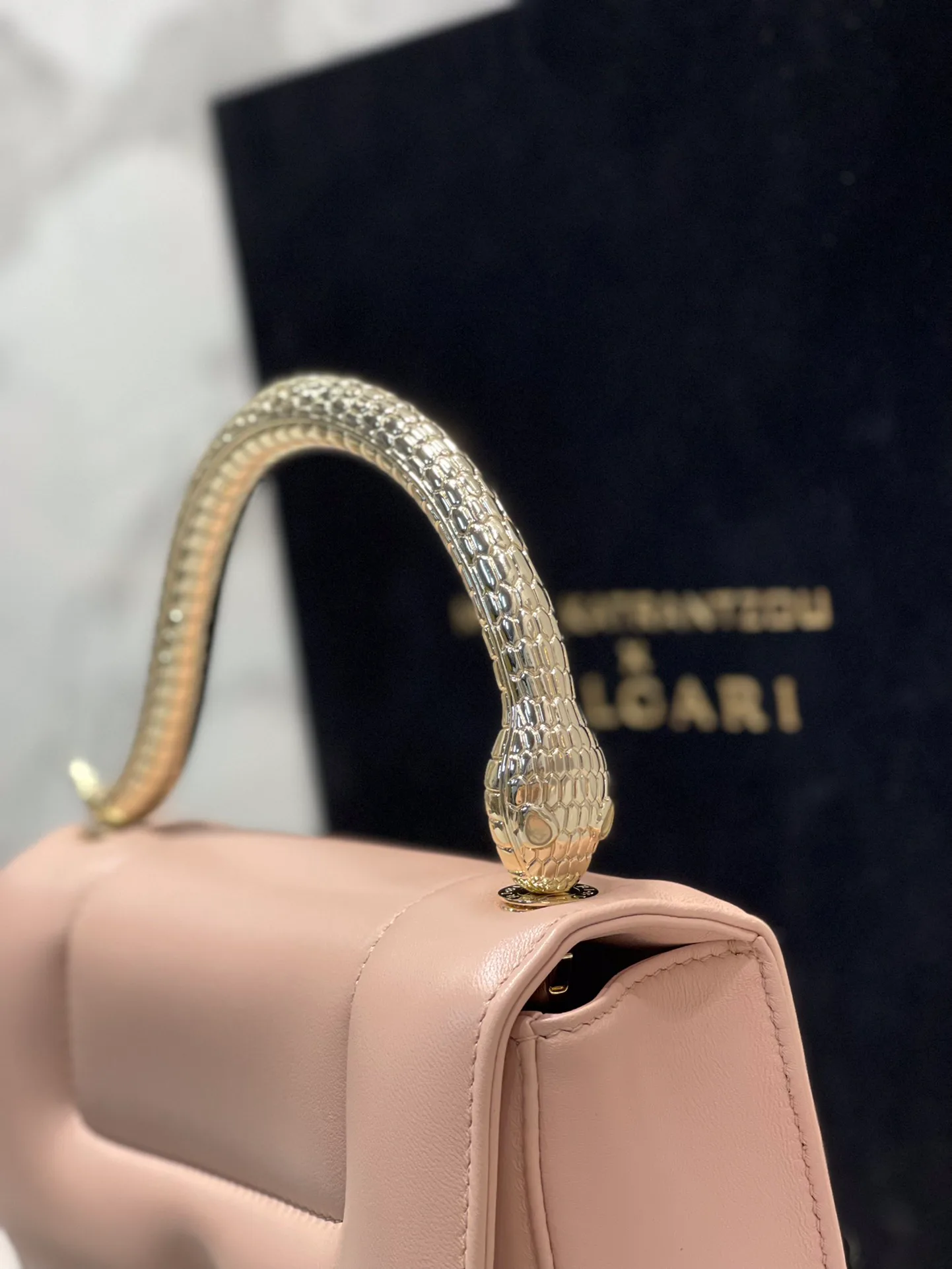 Классические Сумки Женские Bvlgari 5080428