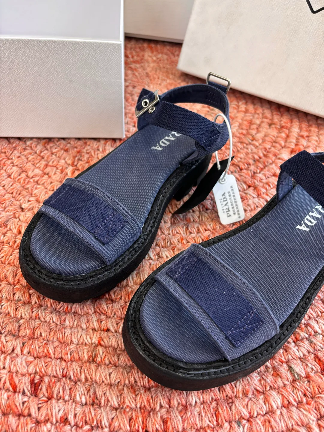 Сандалии Женские Prada 10446995