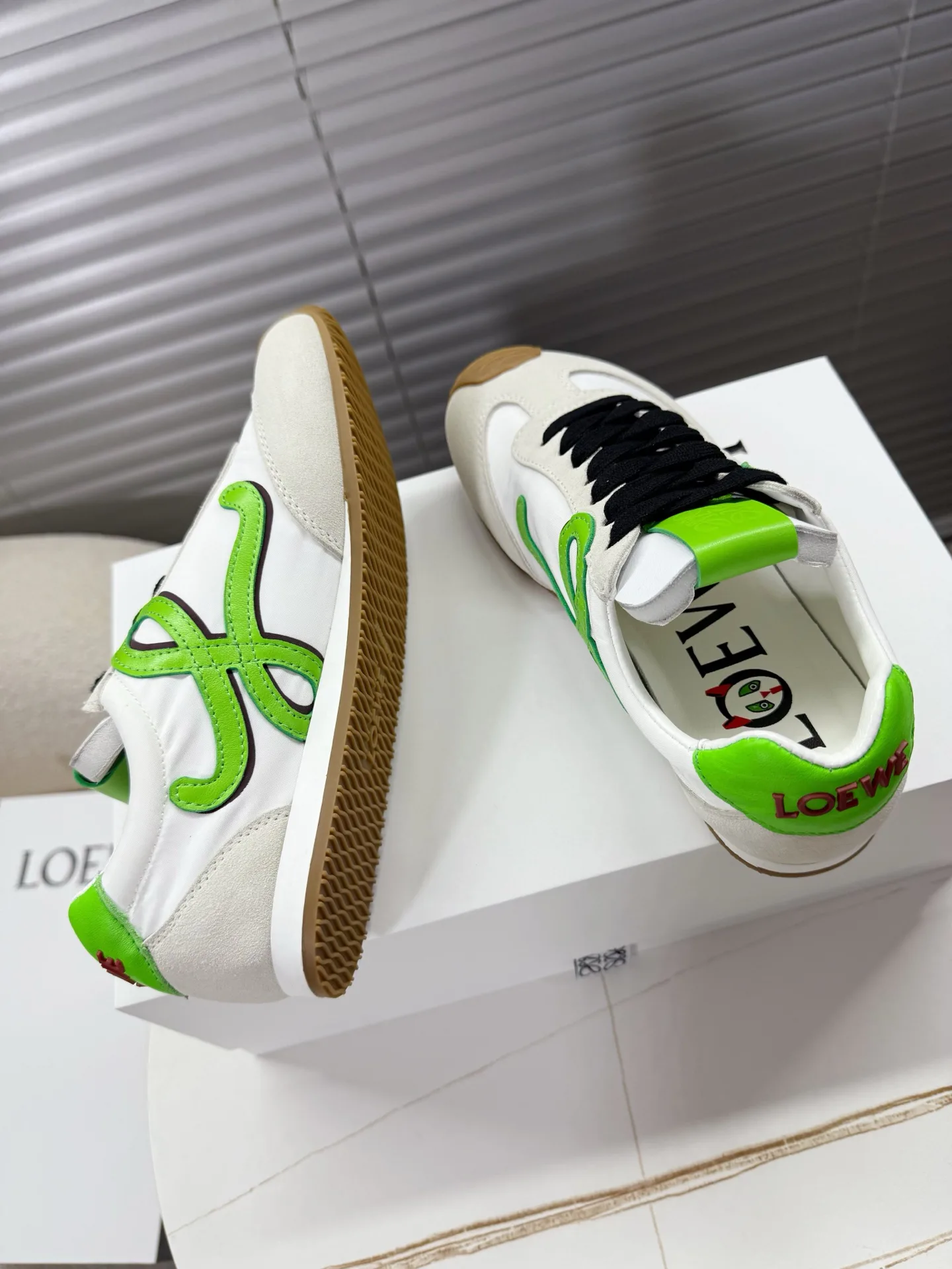 Кроссовки Женские Loewe 4019909