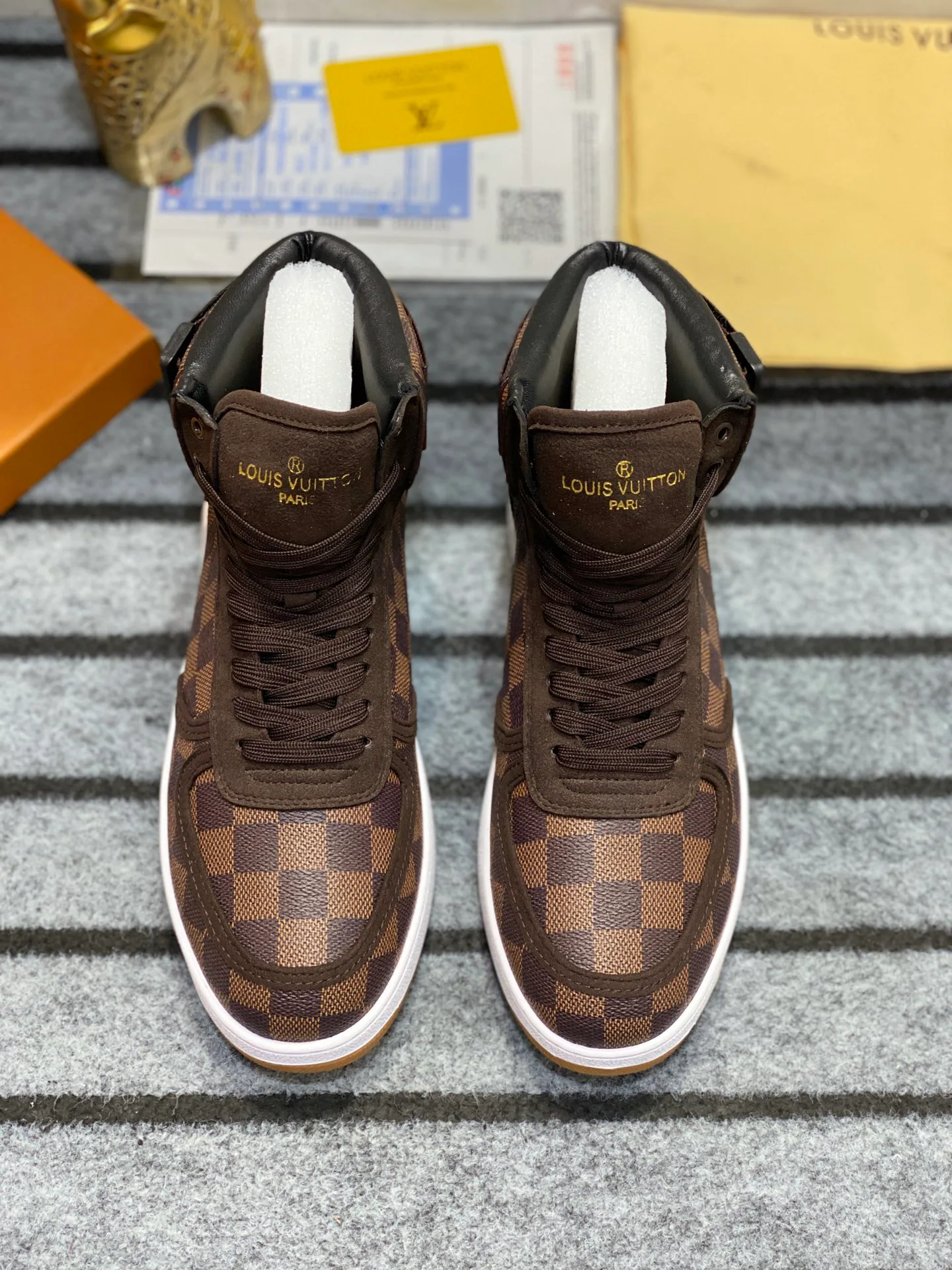 Сникерсы Мужские Louis Vuitton 261182