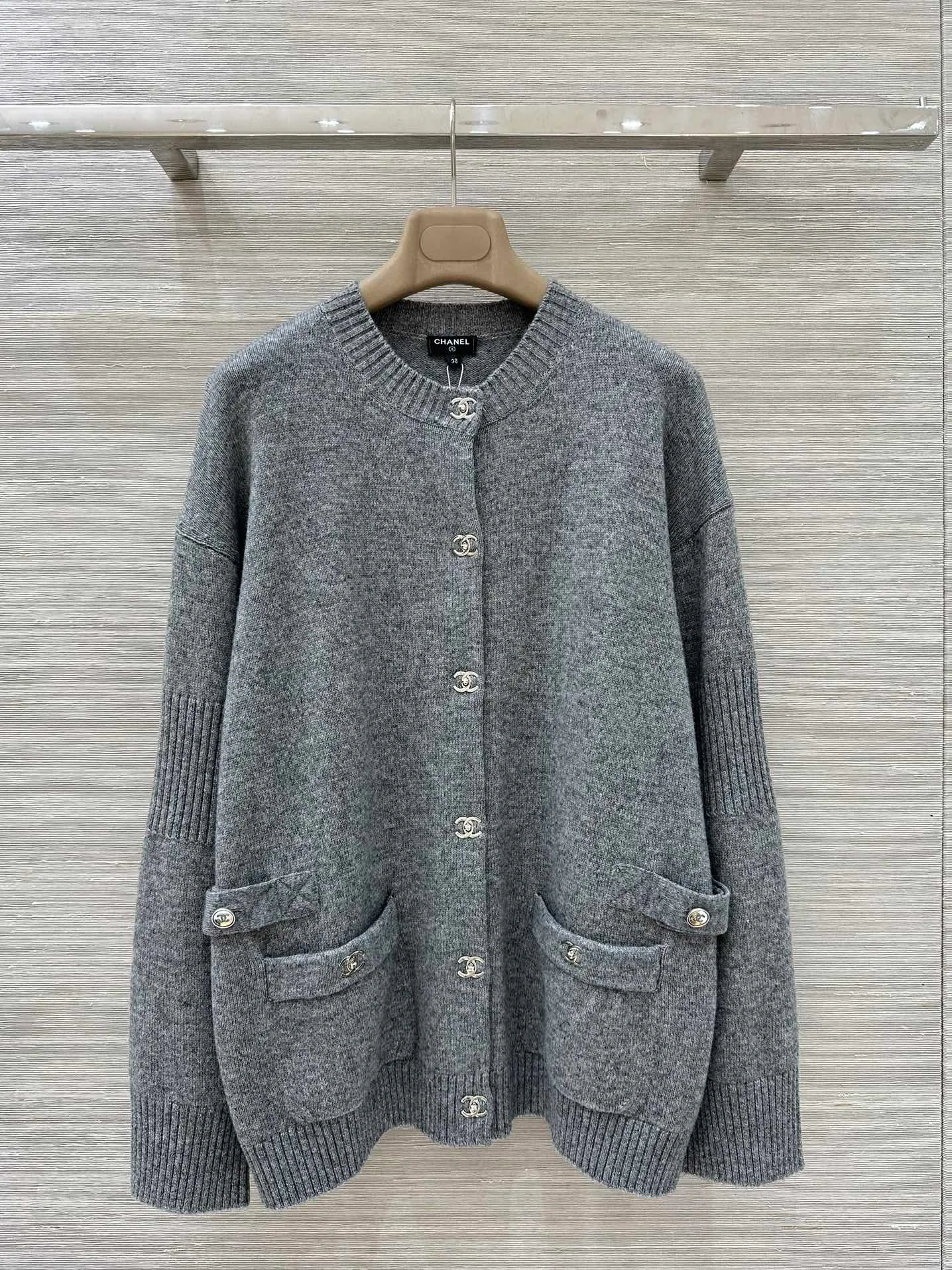 Джемперы И Свитеры Женские Chanel 18027193