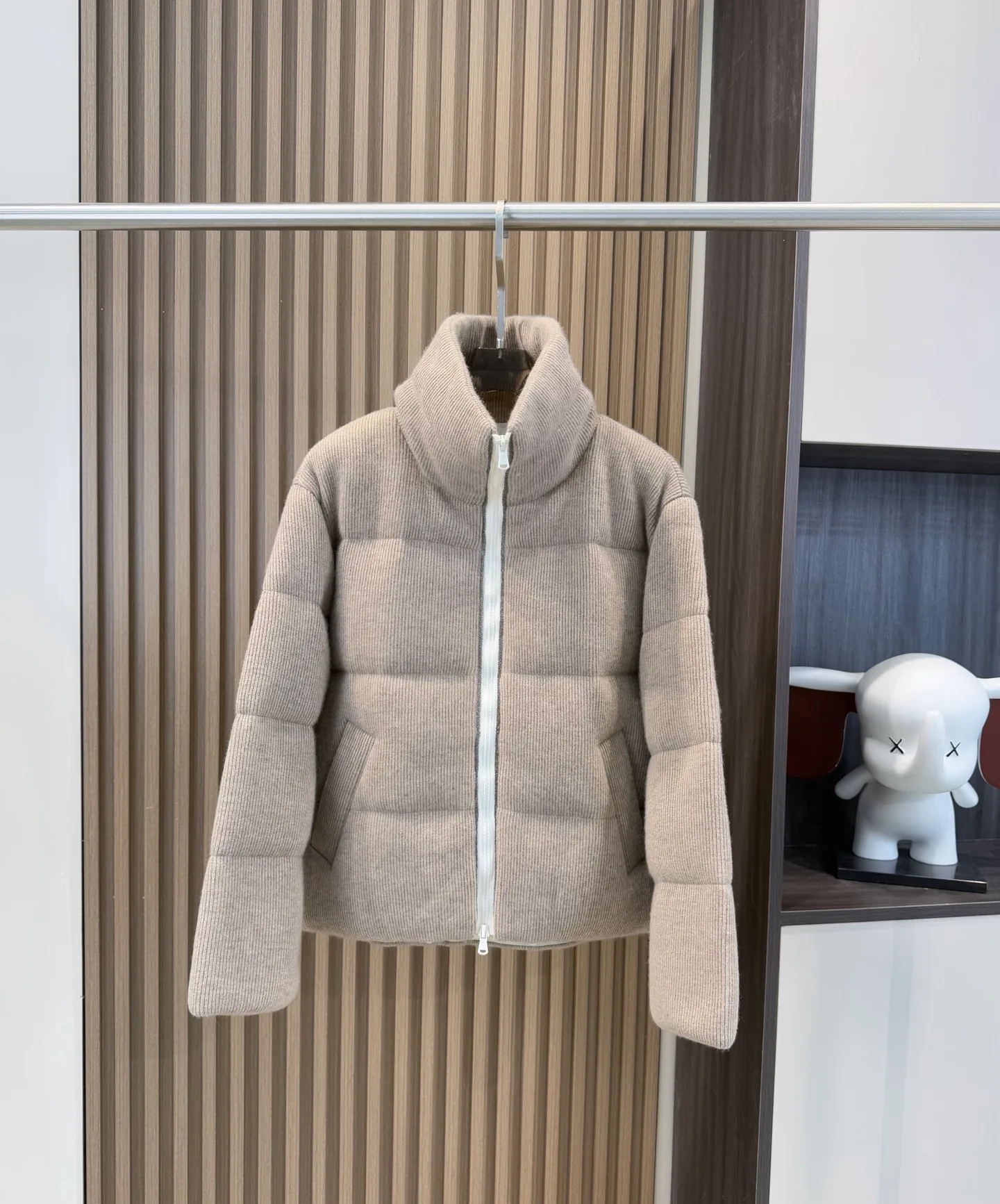Куртки И Пуховики Женские Brunello Cucinelli 18849516