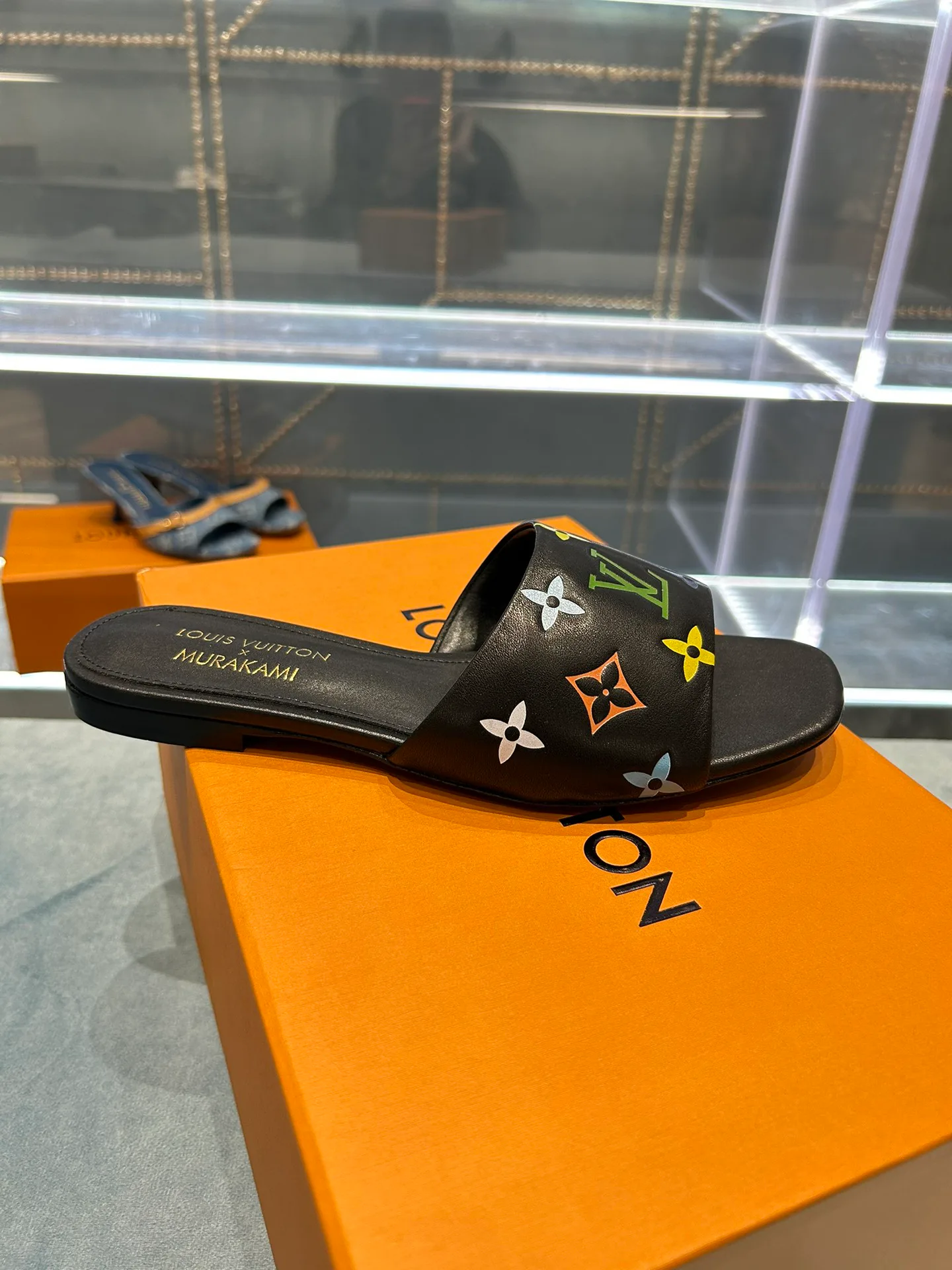 Шлепанцы Женские Louis Vuitton 21131