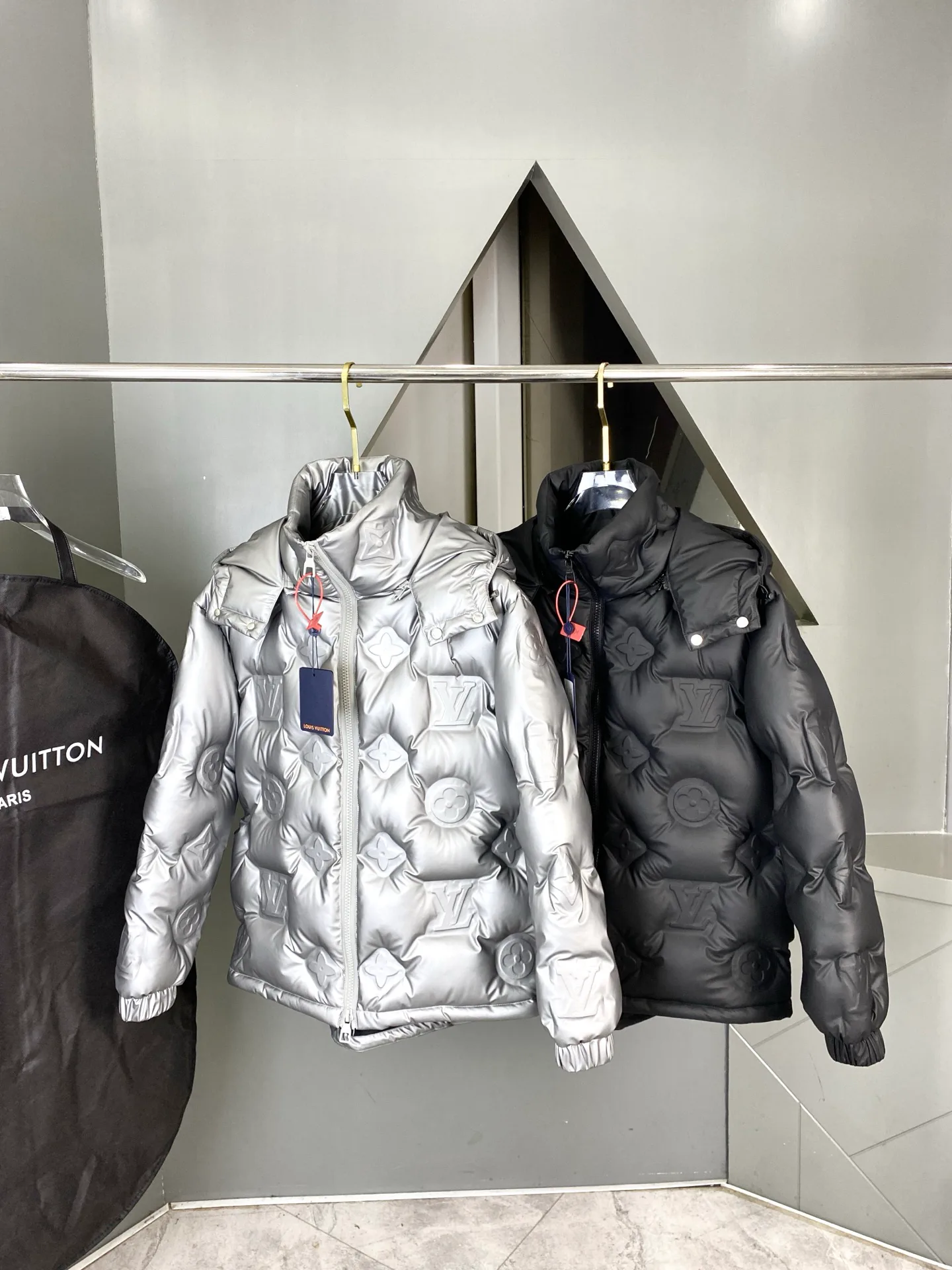 Куртки И Пуховики Мужские Louis Vuitton 375424