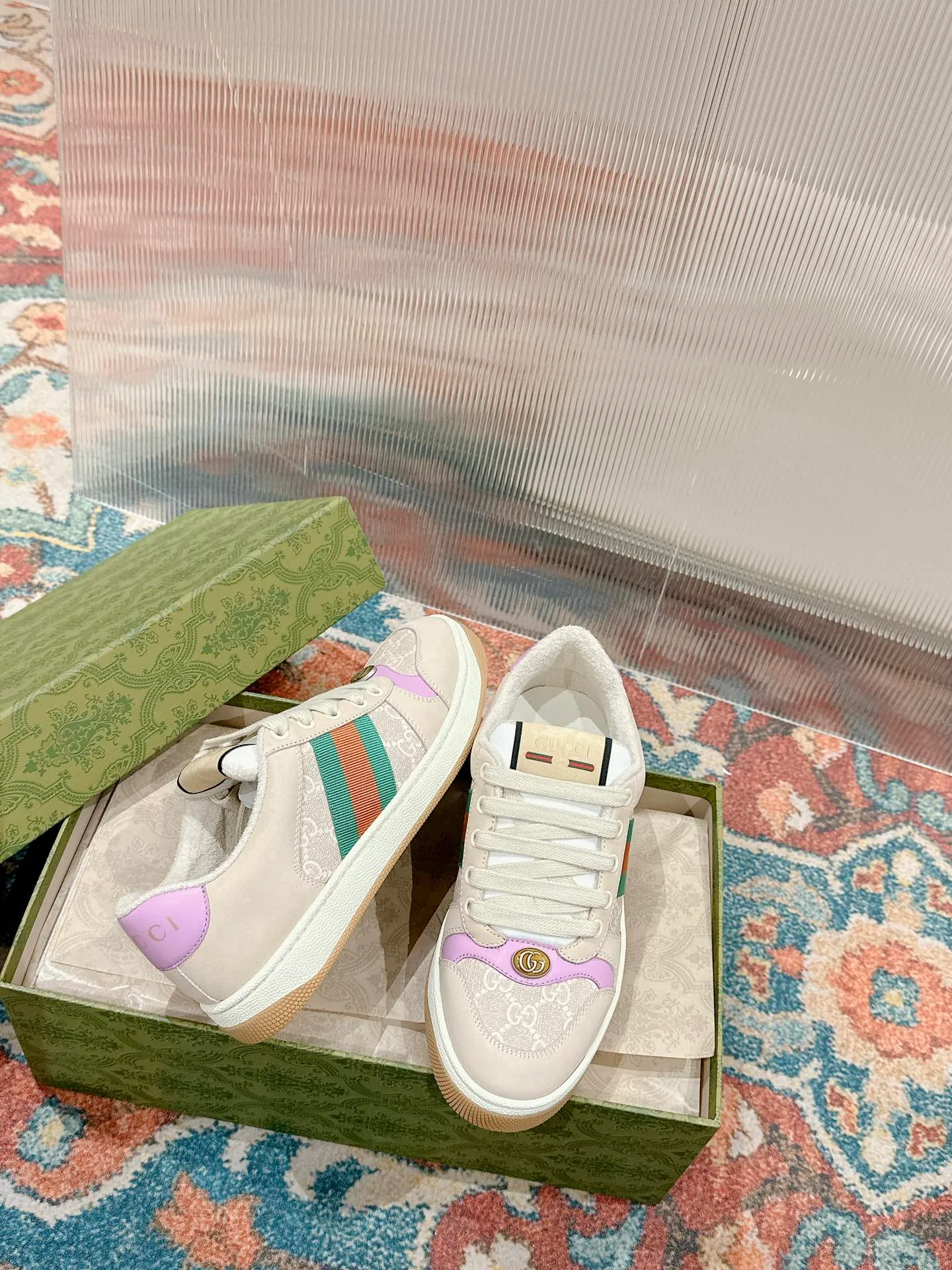 Кроссовки Женские Gucci 17956711