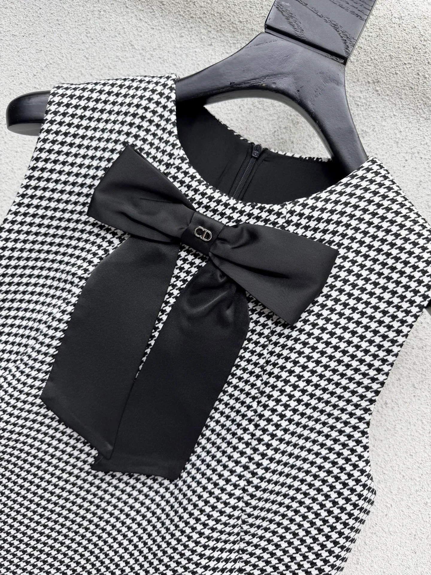 Платья Женские Christian Dior 11571125