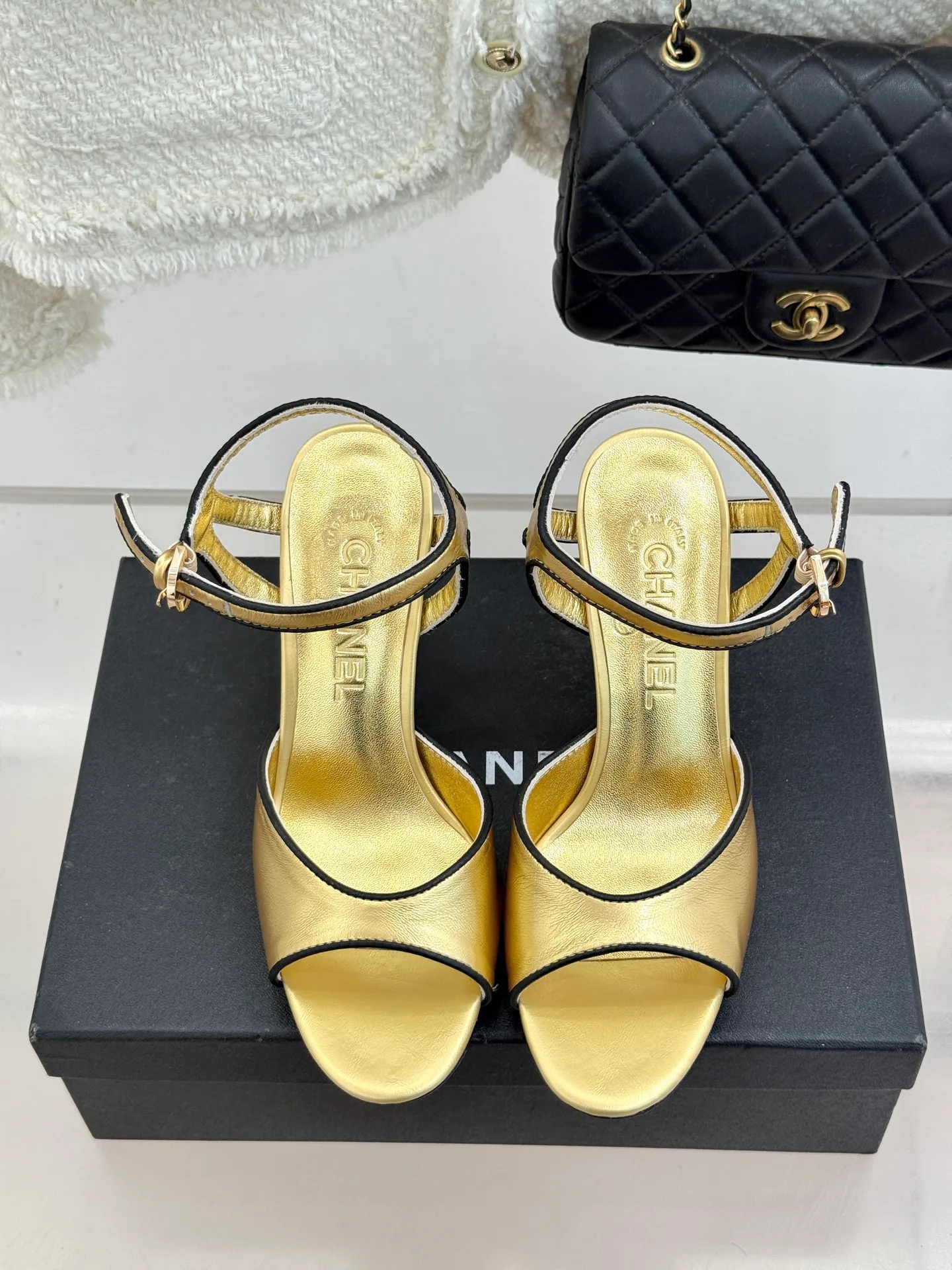 Босоножки Женские Chanel 11642190