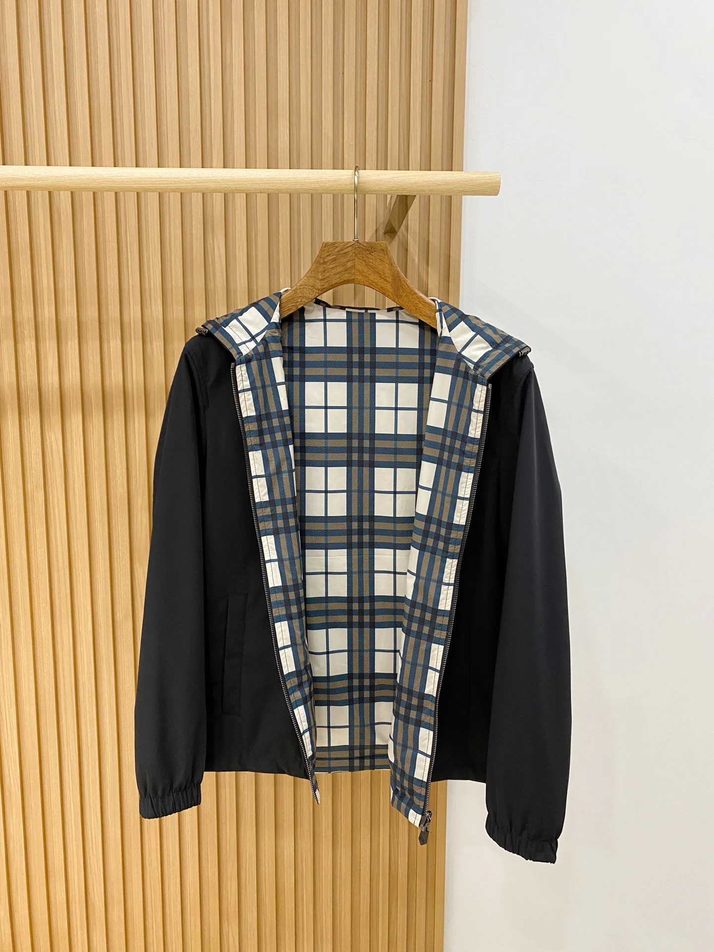 Куртки И Пуховики Мужские Burberry 18246892