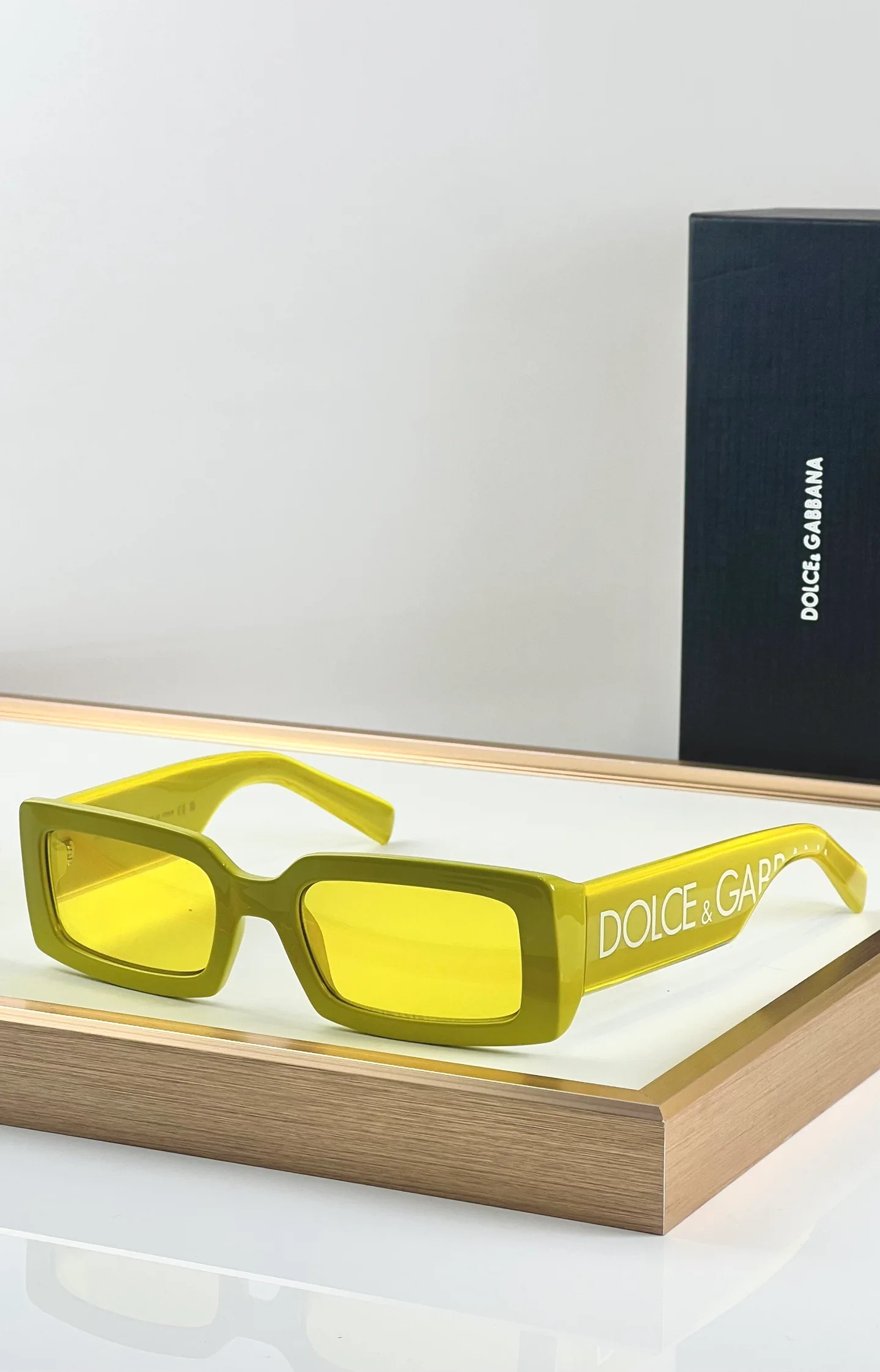 Очки Dolce & Gabbana 637382