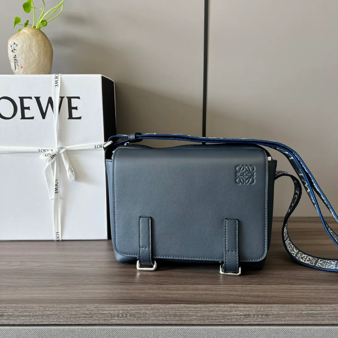 Сумки На Ремне Женские Loewe 11513644