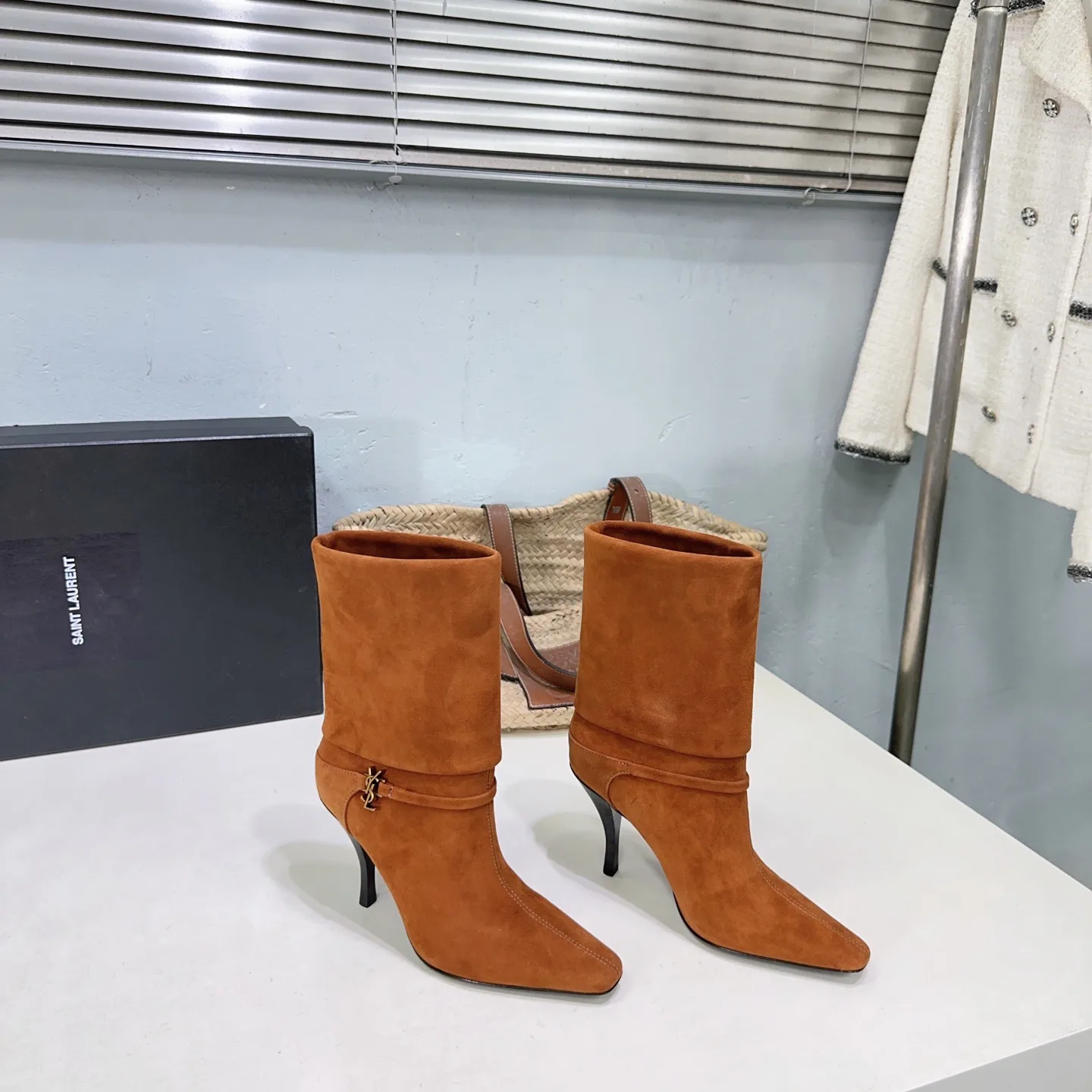 Ботильоны Женские Saint Laurent 19038977