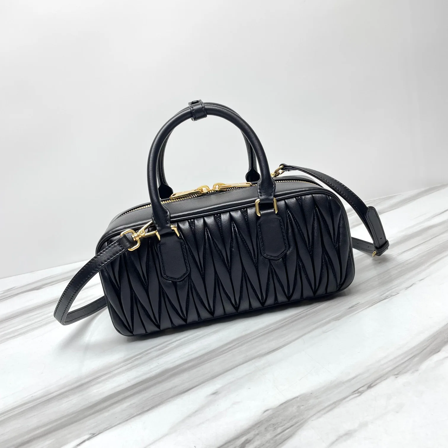 Сумки На Ремне Женские Miu Miu 111318