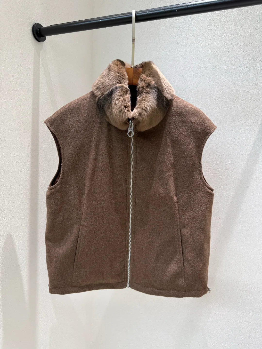Жилеты Женские Loro Piana 18701547