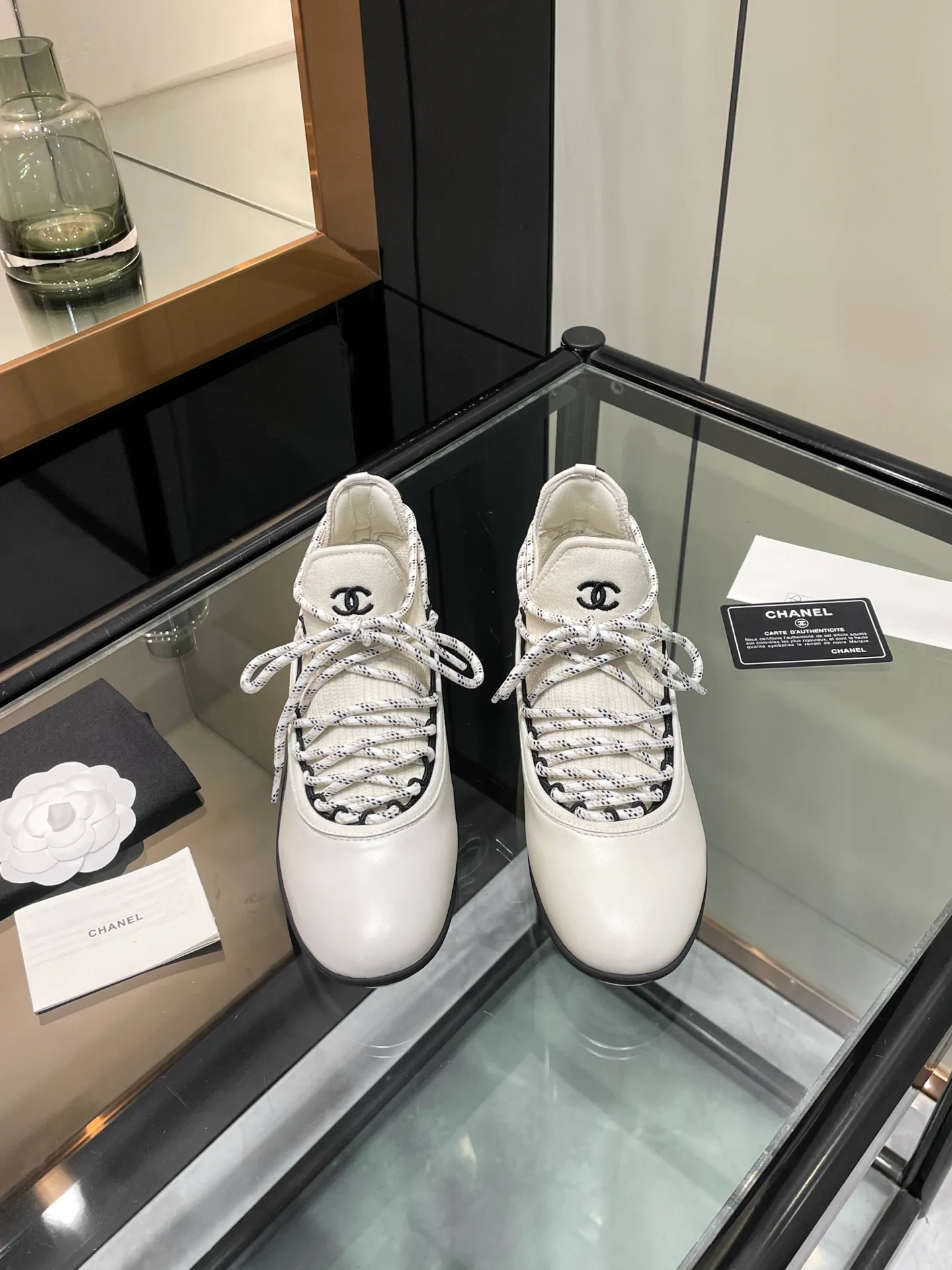 Кроссовки Женские Chanel 17934446