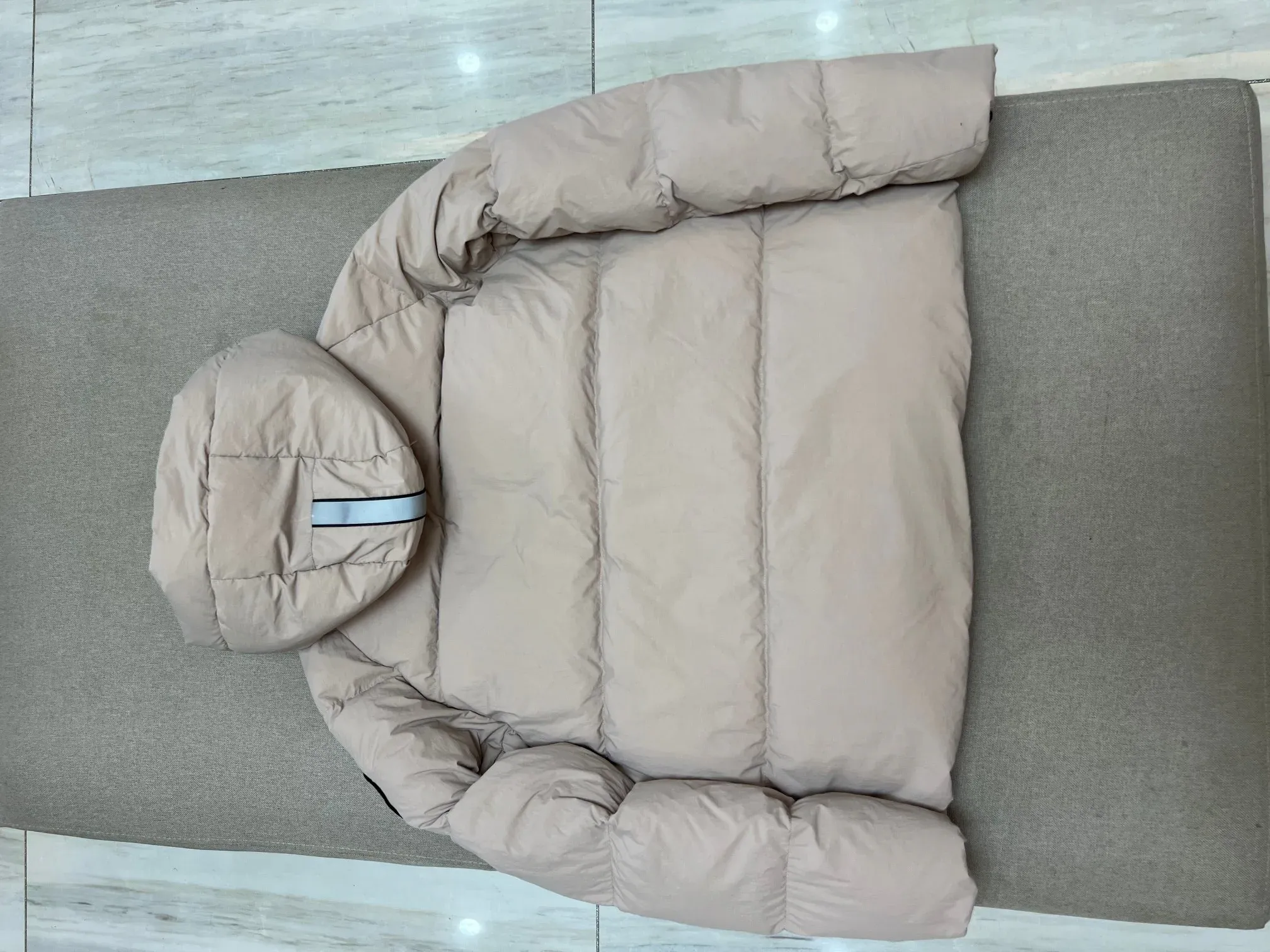 Куртки И Пуховики Женские Canada Goose 1294384