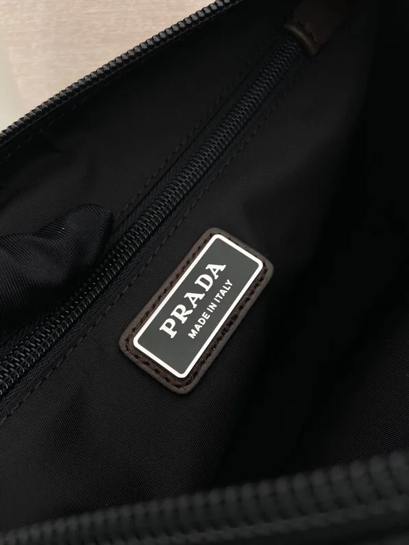 Сумки На Ремне Женские Prada 11872160