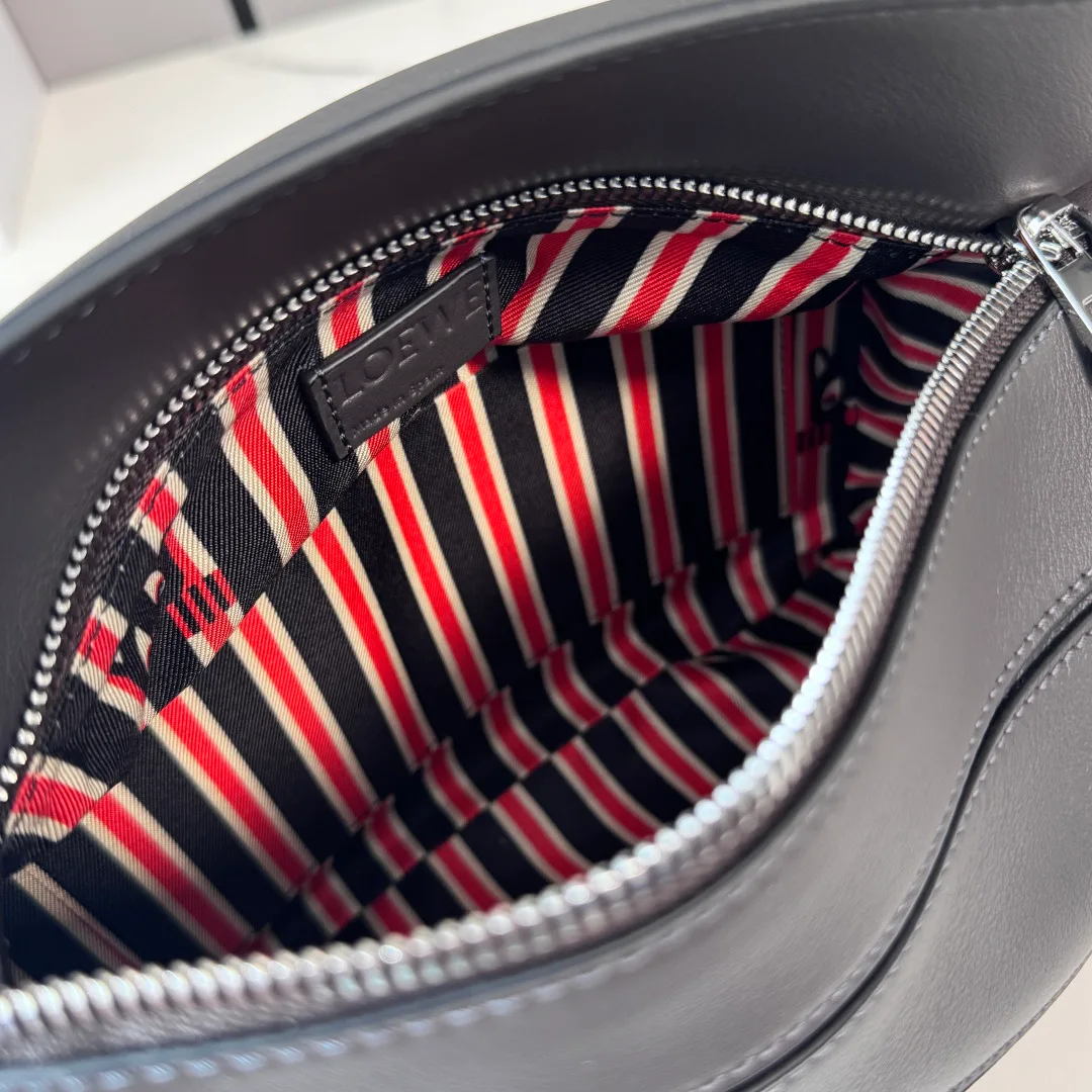 Классические Сумки Женские Loewe 12885108
